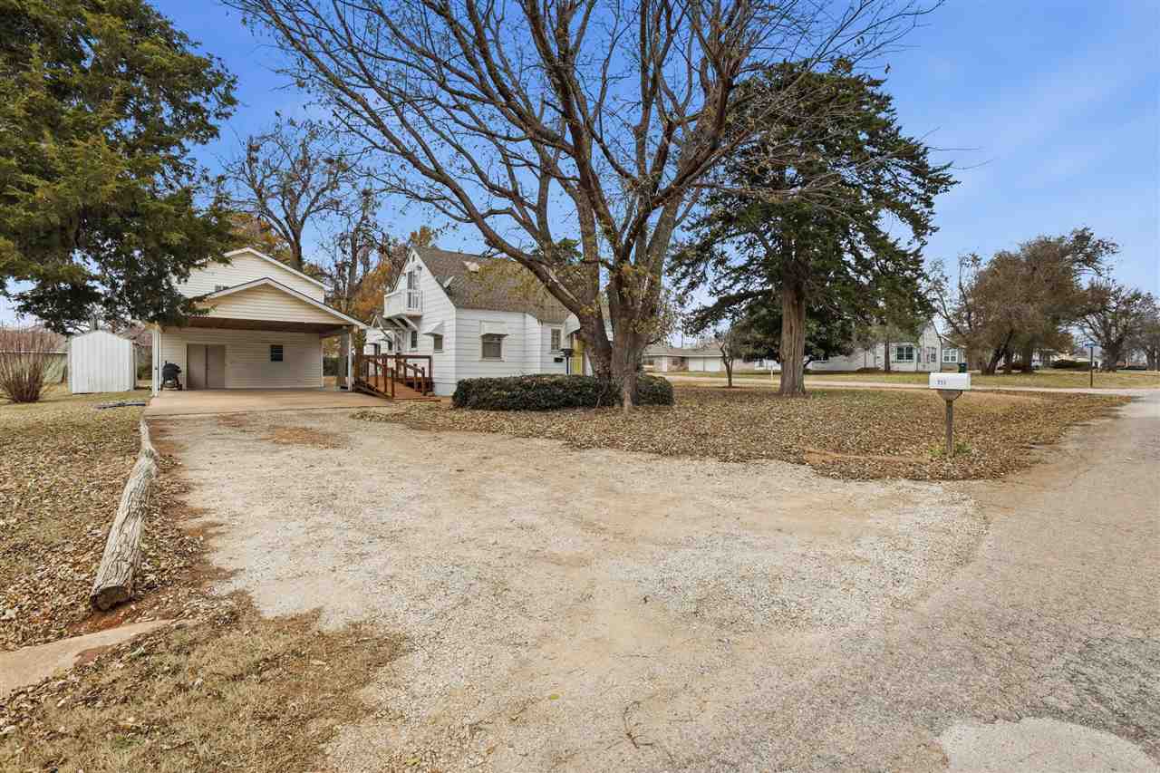 Listing Carousel Slide