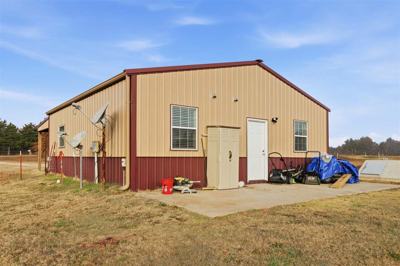 Listing Carousel Slide