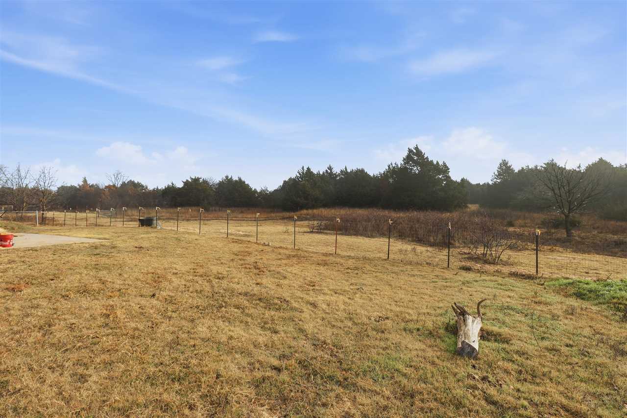 Listing Carousel Slide