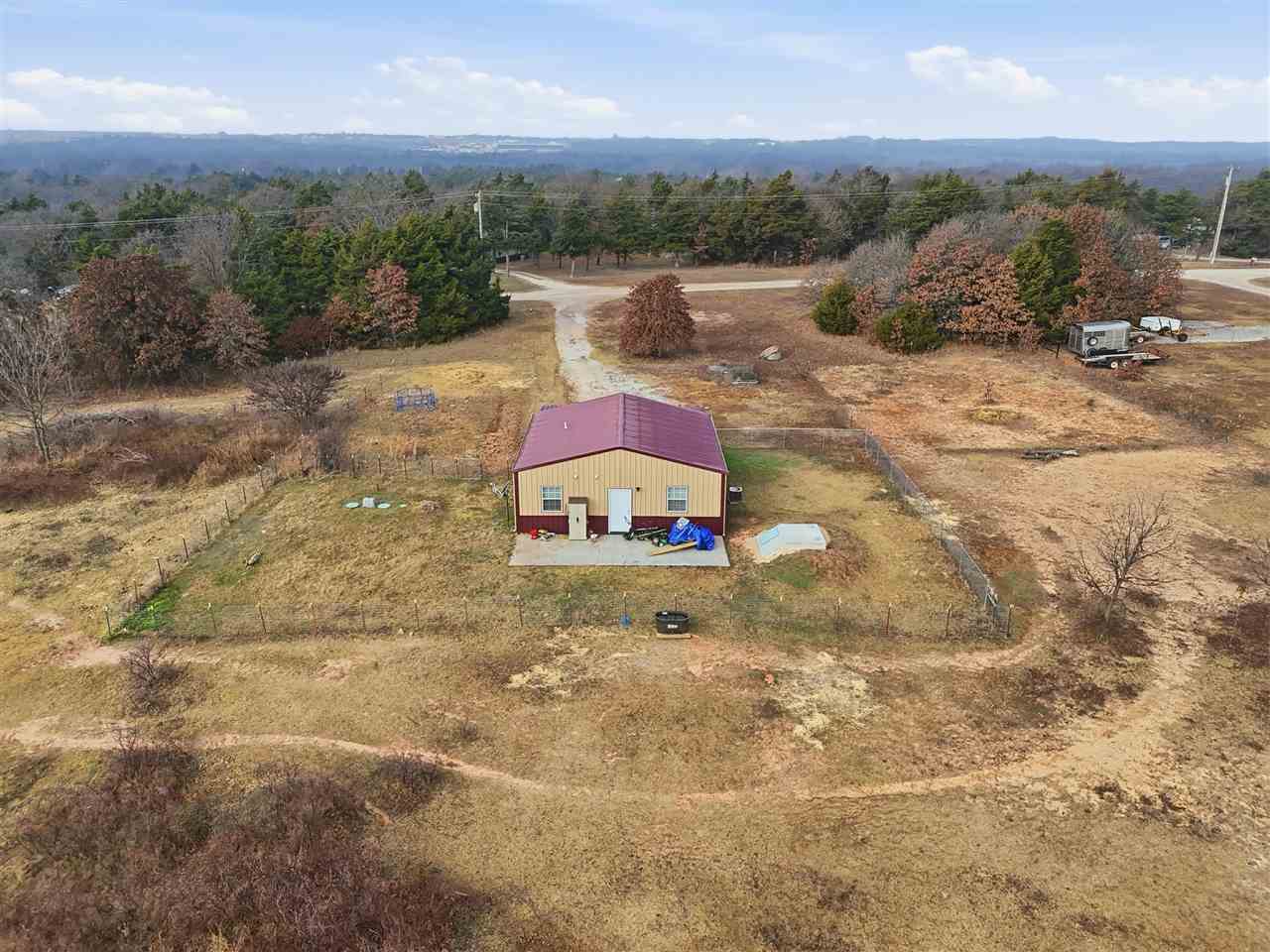 Listing Carousel Slide