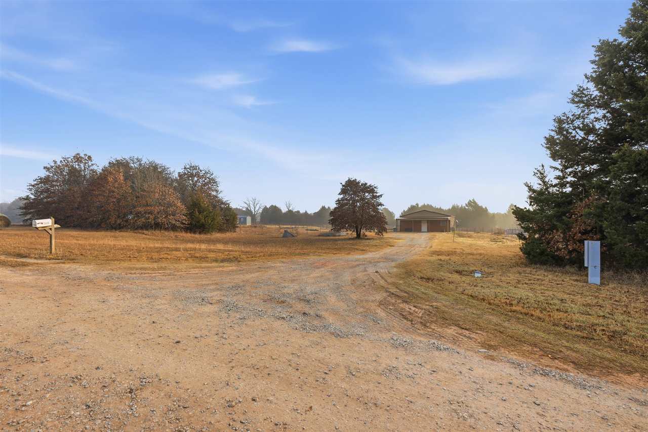 Listing Carousel Slide