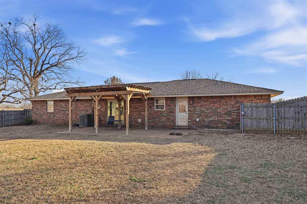 Listing Carousel Slide