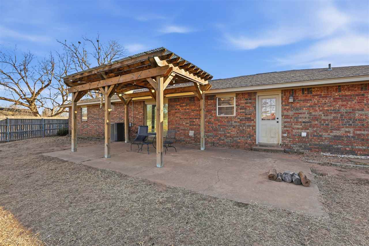 Listing Carousel Slide