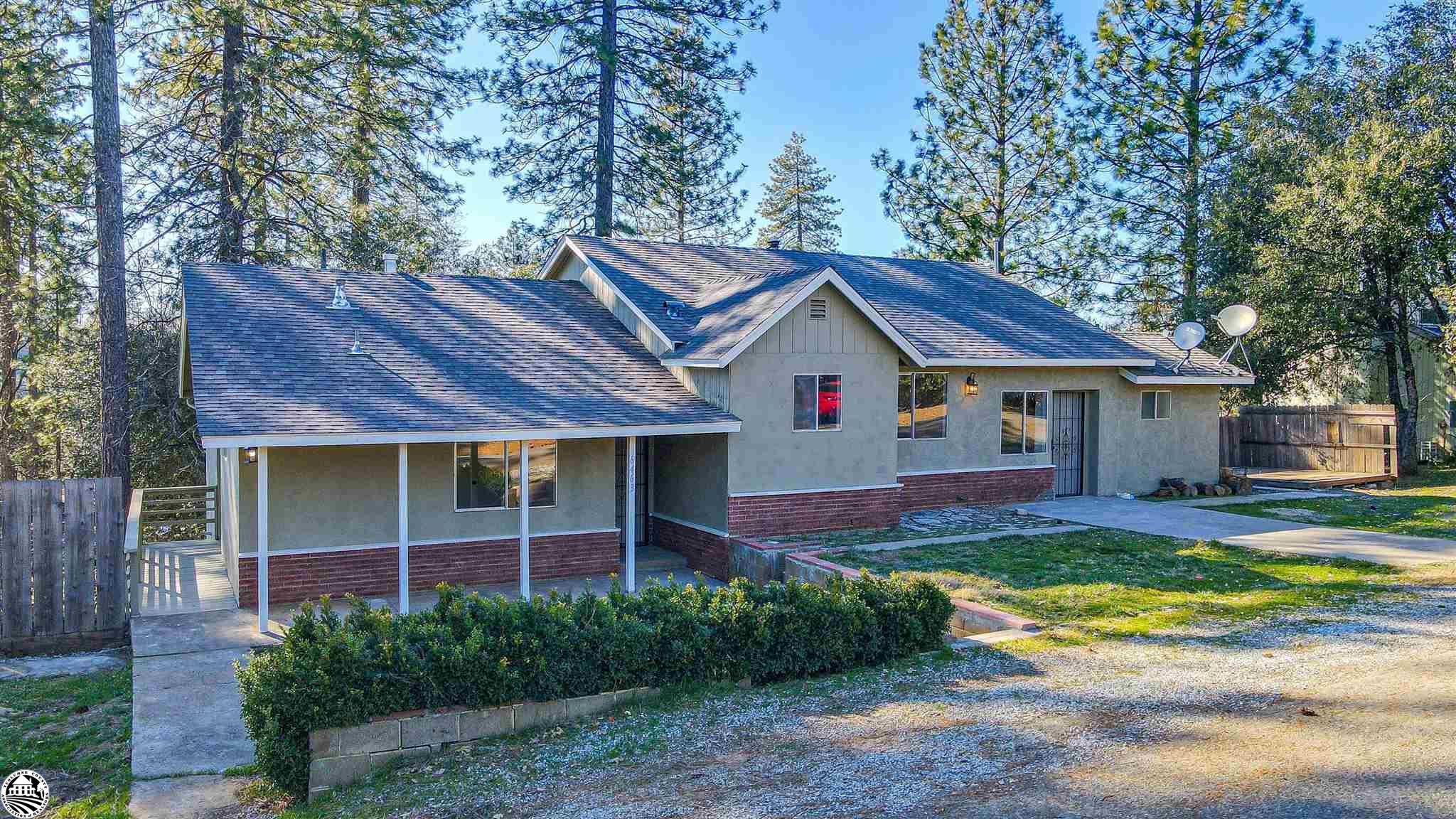 6463 Sierra Drive, Coulterville, CA 95311