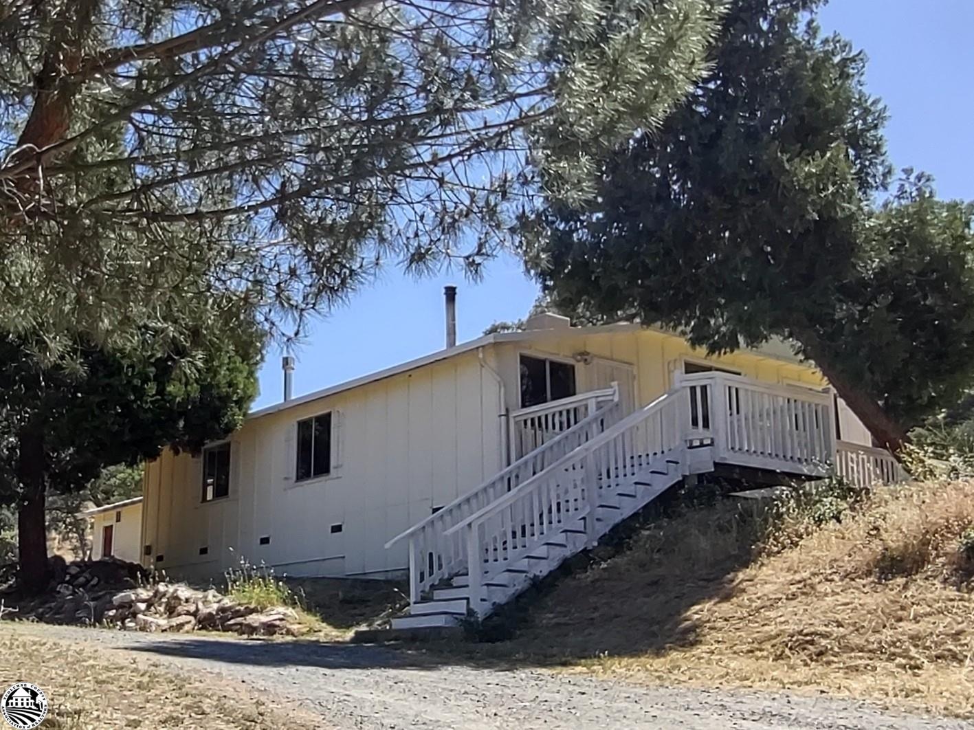 5068 Madison Ave., Coulterville, CA 95311