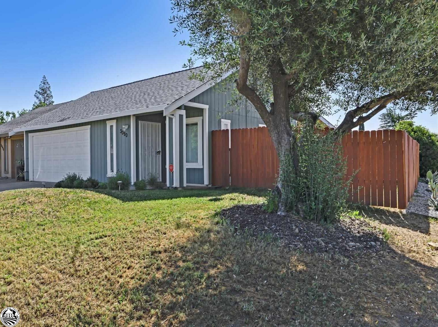 3090 Explorer Dr, Out of Area, CA 95827