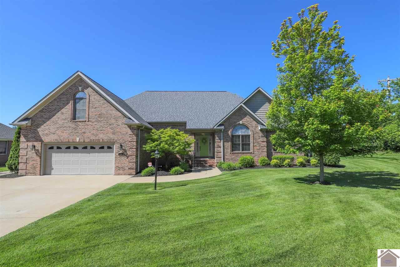 270 Forest Ridge Cove, Paducah, KY 42001