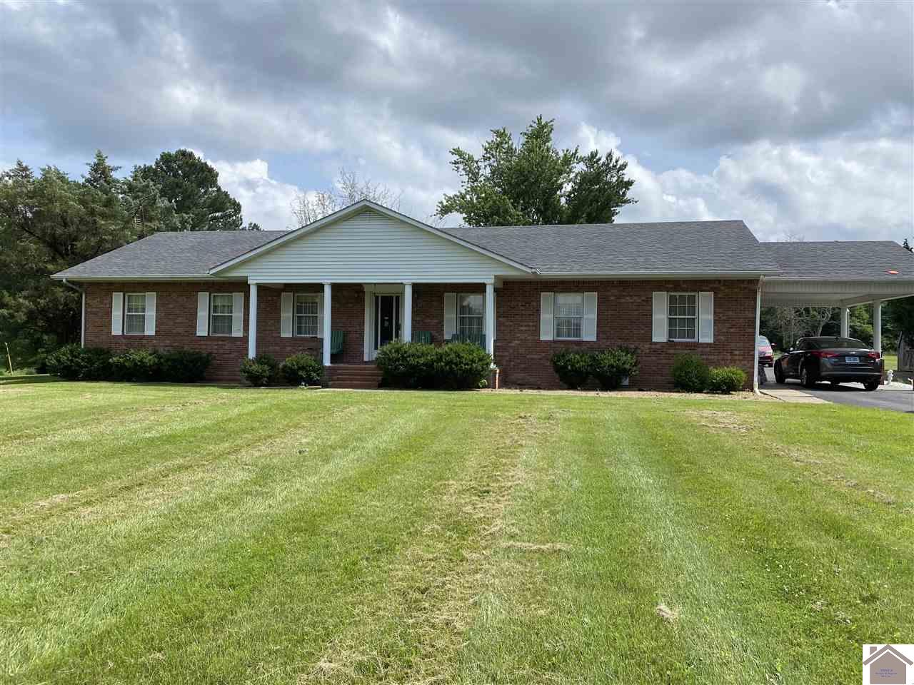 Benton KY Homes for Sale in 42025