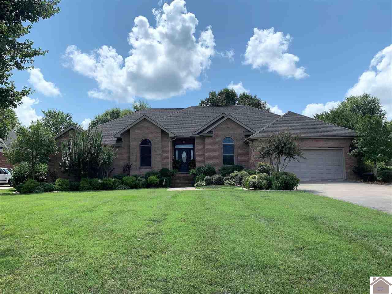 225 Willow Lake Drive, Paducah, KY 42003 Listing Photo  1