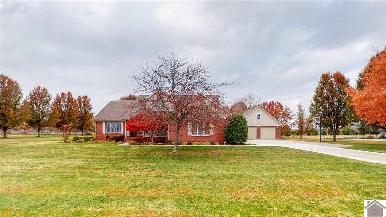 6915 Wesley Circle, West Paducah, KY 42086 Listing Photo  1