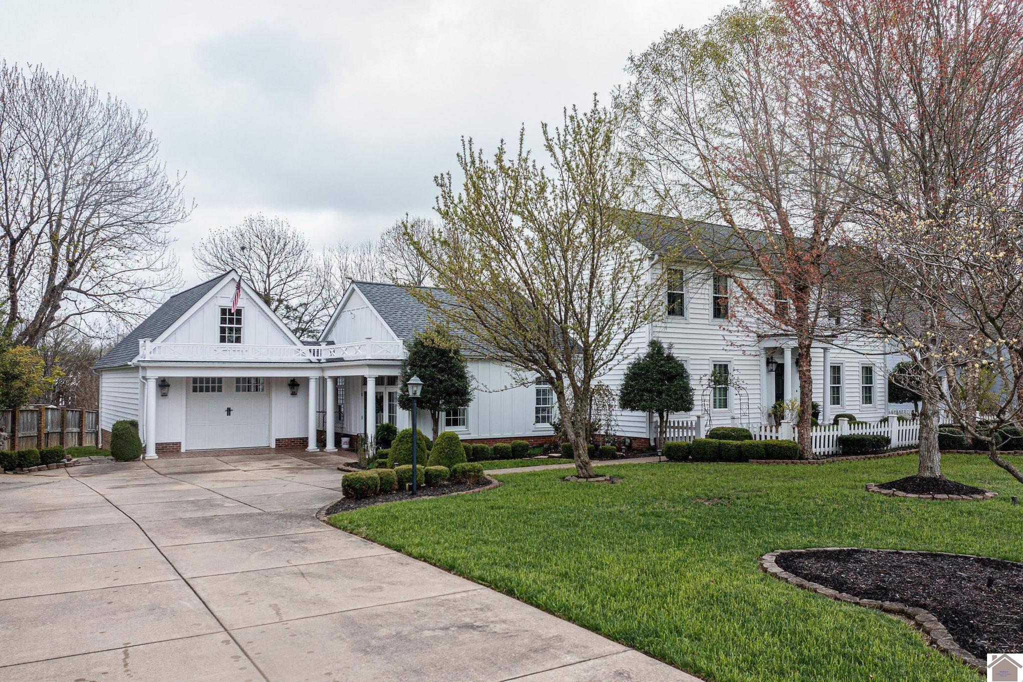 308 Meadowaire Dr, Paducah, KY 42003 Listing Photo  1