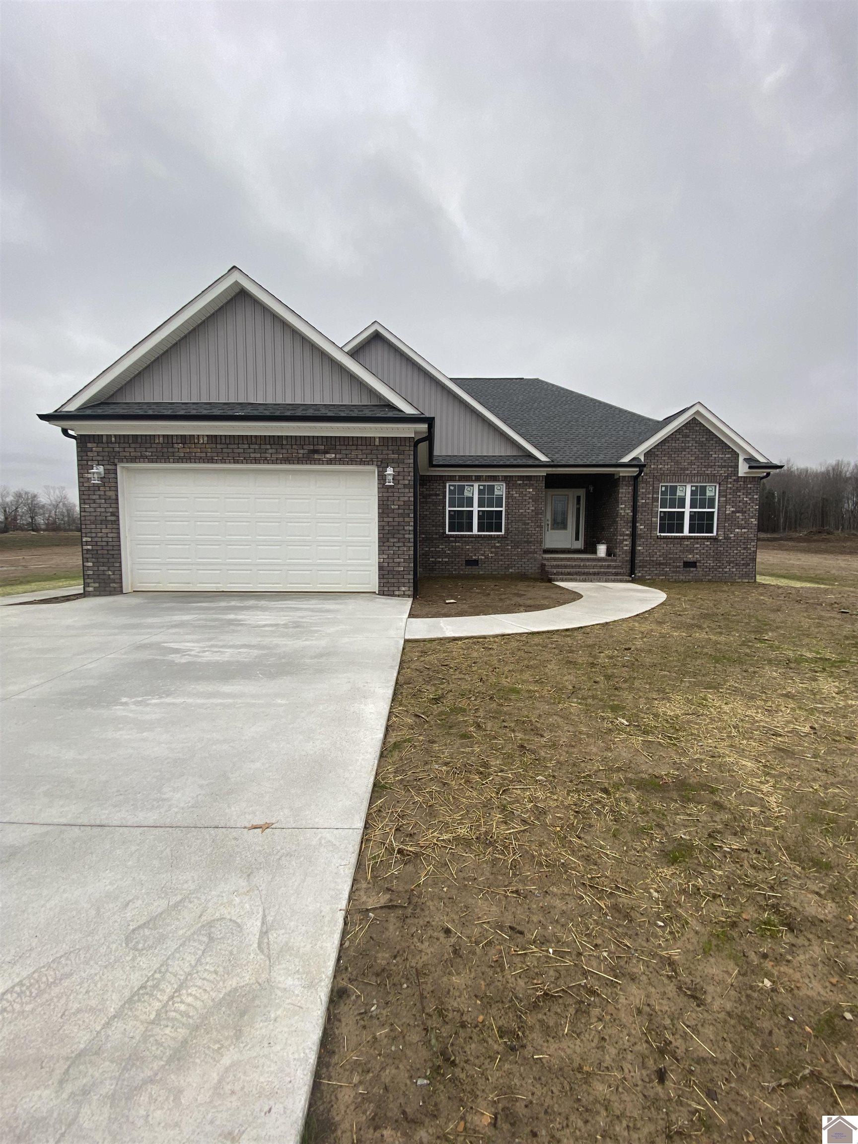 175 Ayly Estates Drive, Mayfield, KY 42066 Listing Photo  1