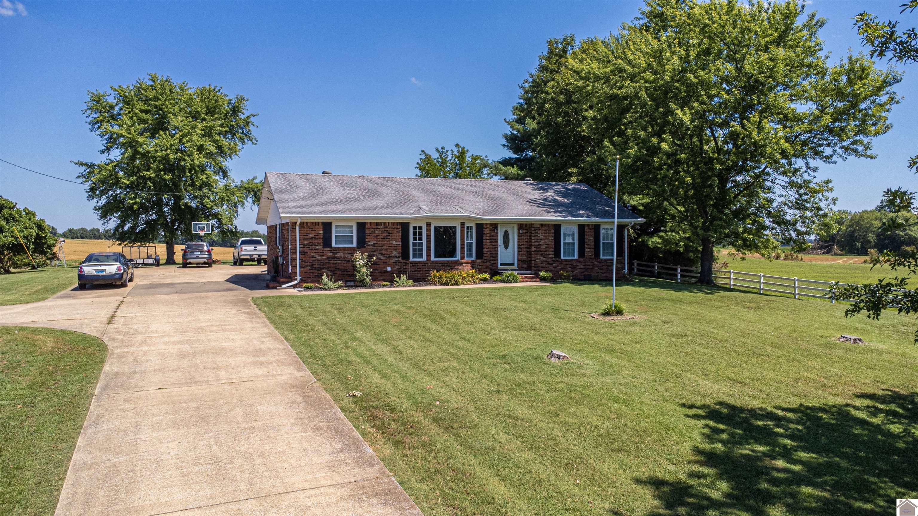 626 State Route 1218, Fulton, KY 42041
