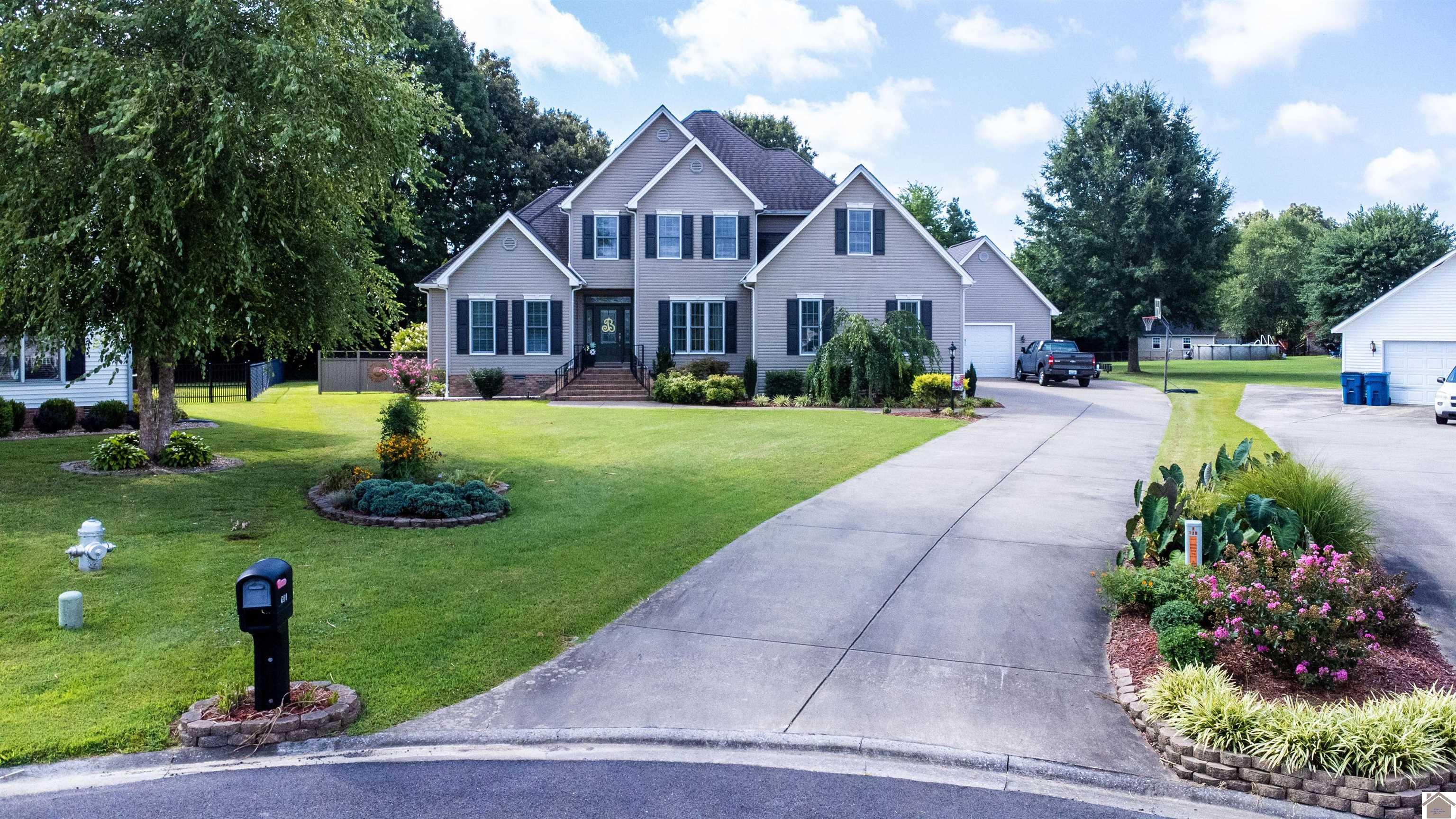 130 Iva Court, West Paducah, KY 42086 Listing Photo  1