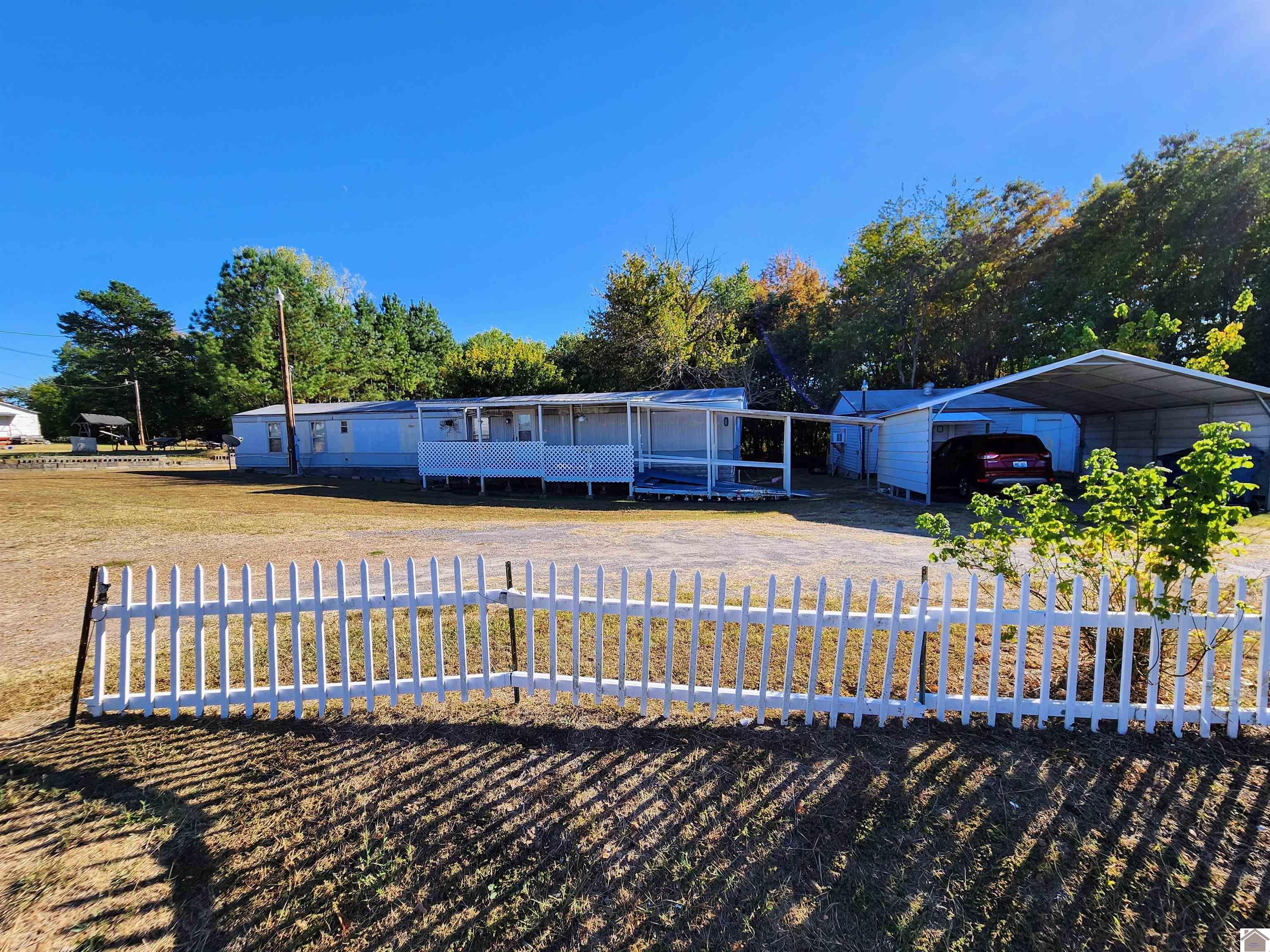 6724 Old Hwy 60 West, Paducah, KY 42001