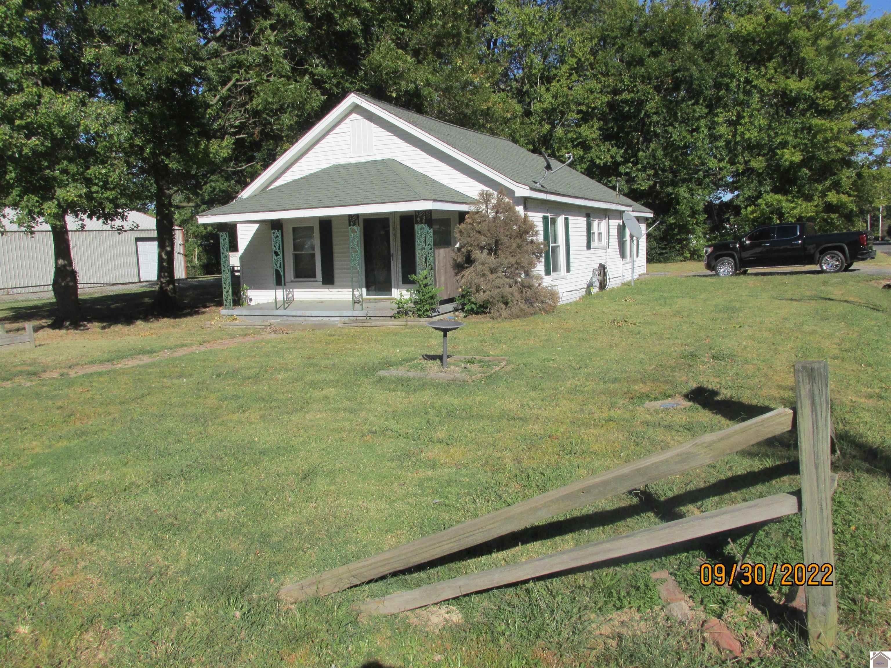 3840 Schneidman Rd Paducah KY 42003 Sold