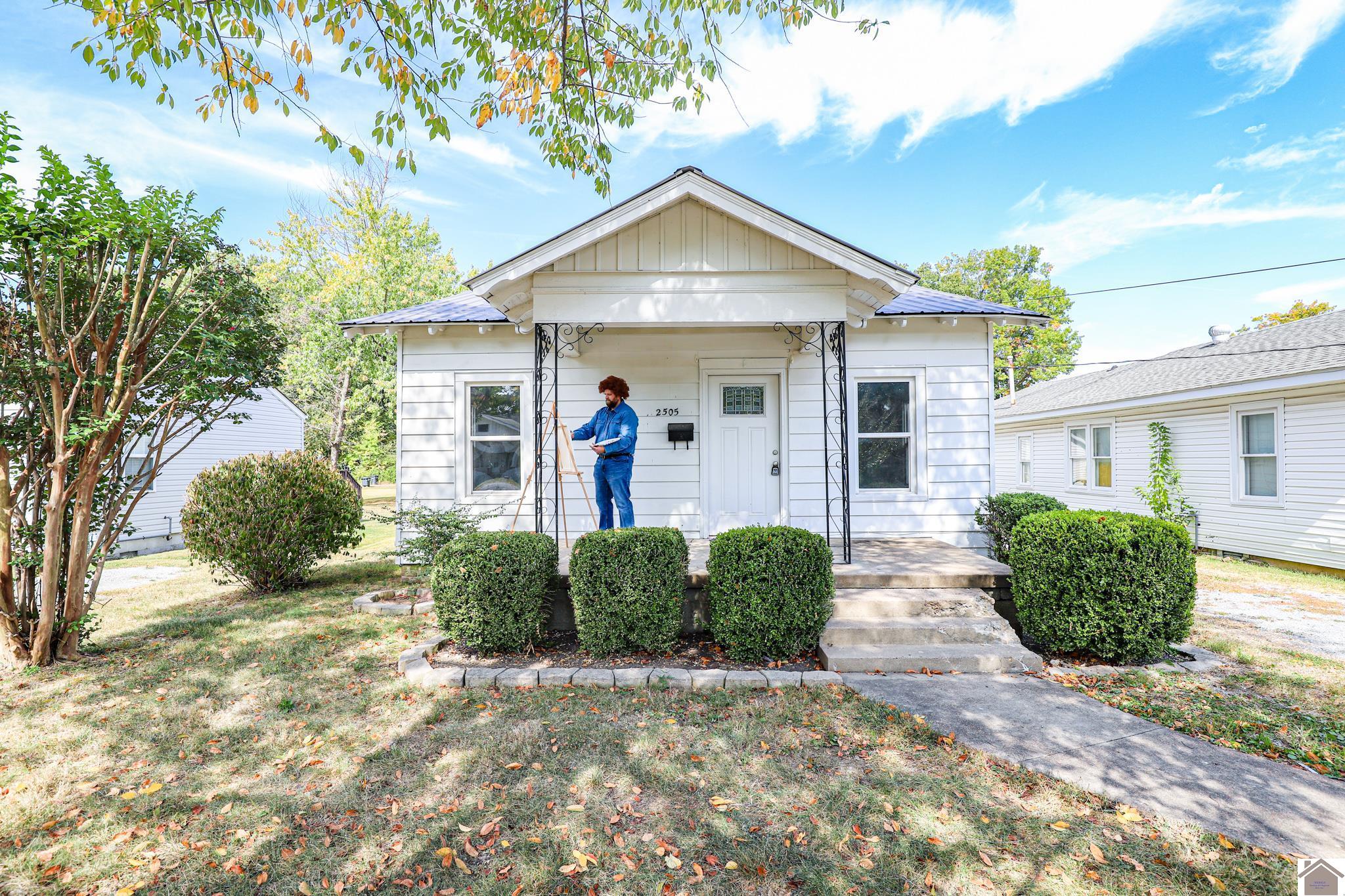 Jessica Housman Realtor at Housman Partners Real Estate