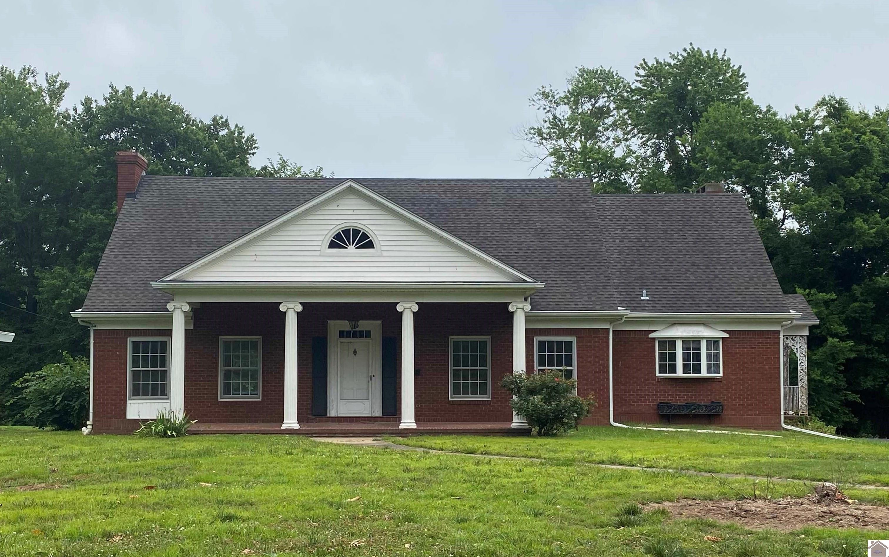 602 Usher, Mayfield, KY 42066 Listing Photo  1