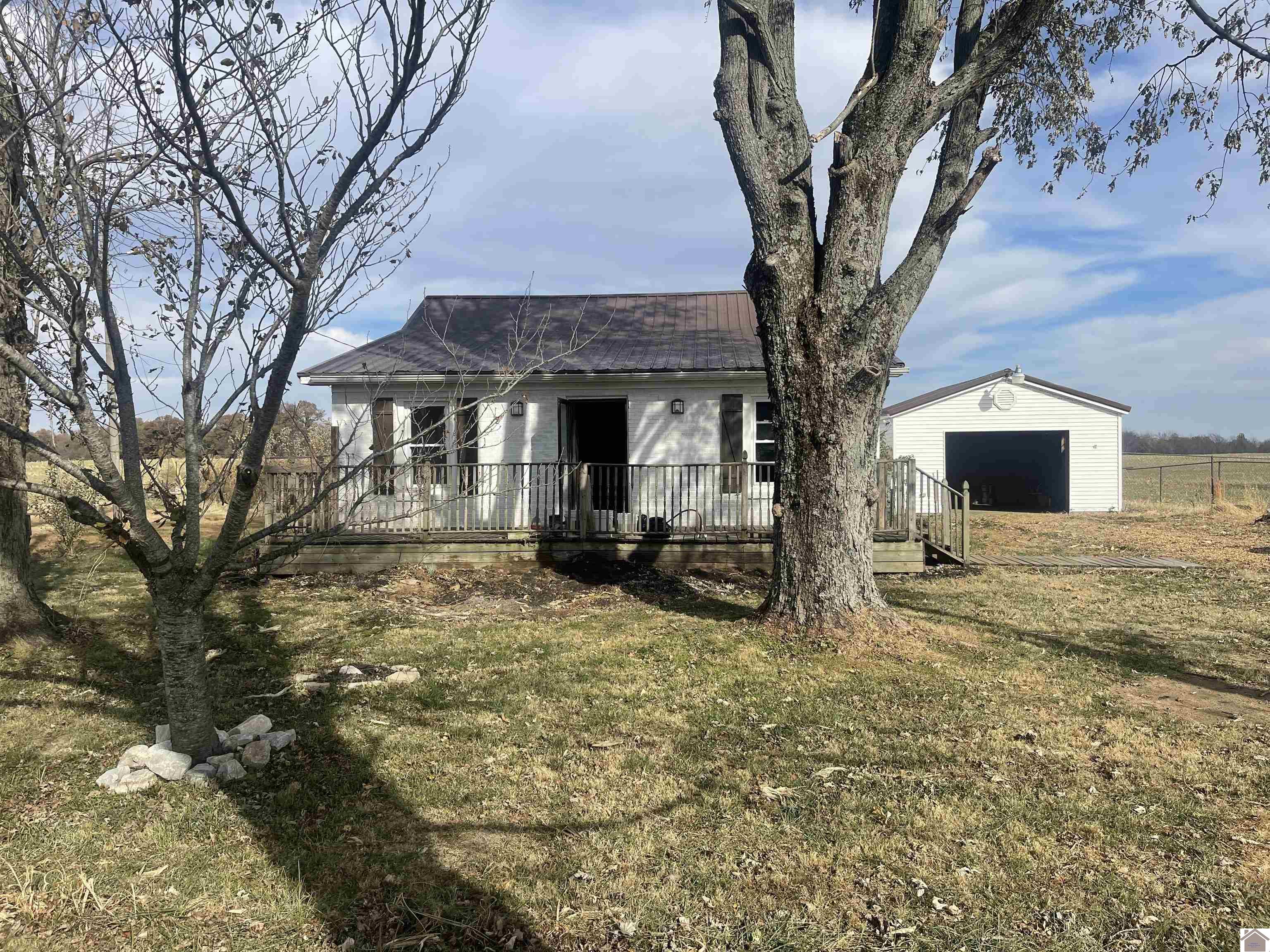 5220 N State Rt 121, Mayfield, KY 42066