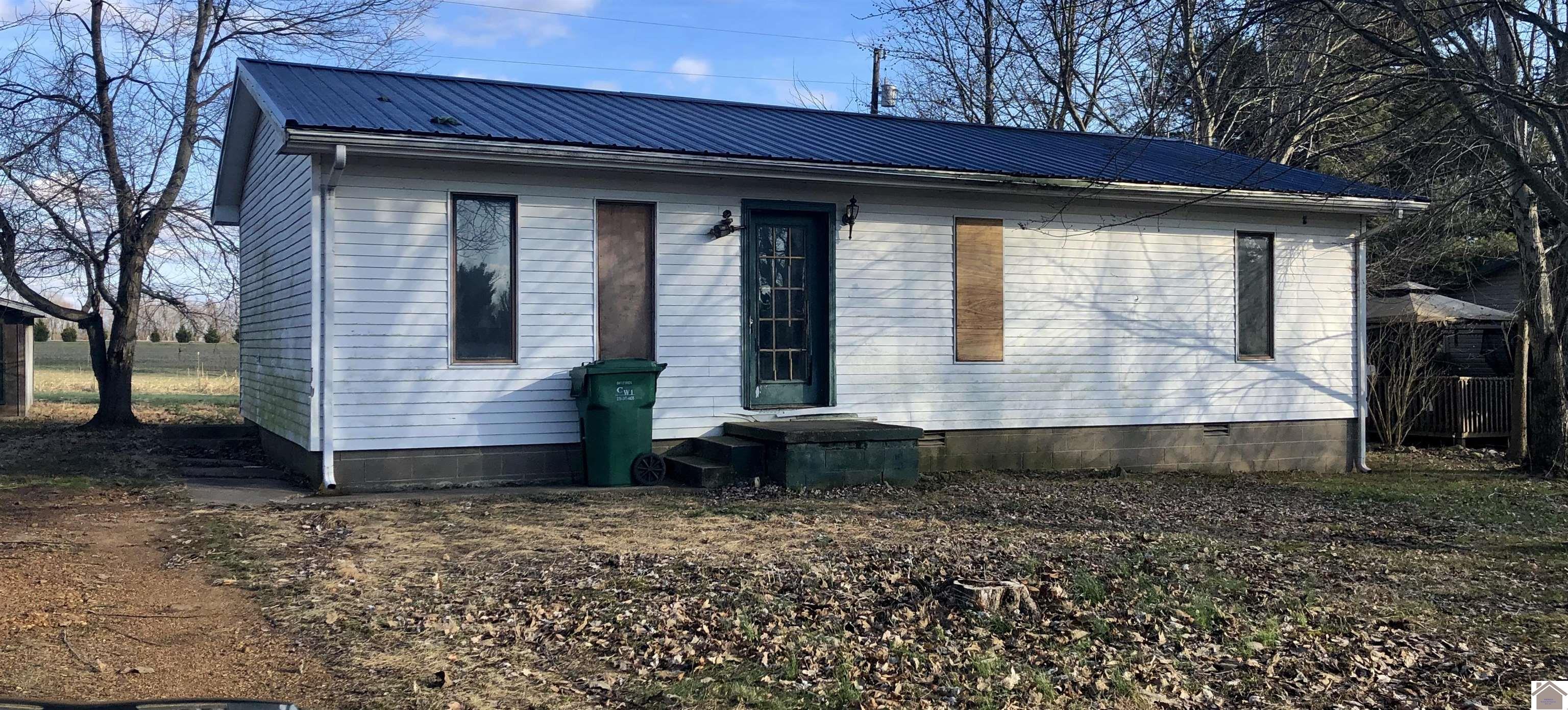 224 S 6th Street, Barlow, KY 42024