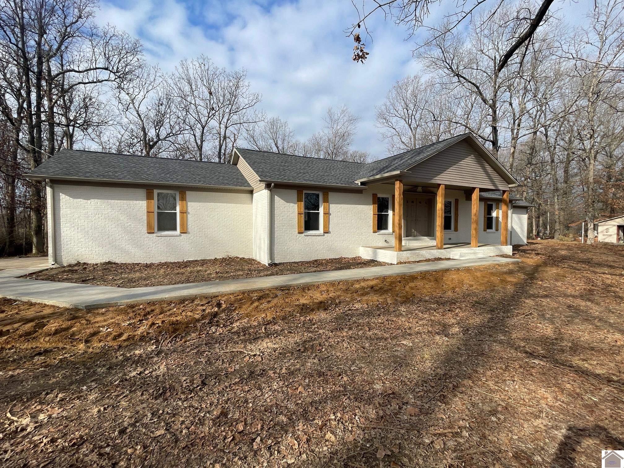 1113 Central Road, Mayfield, KY 42066