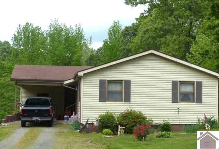 377 Cactus Dr, Benton, KY 42025
