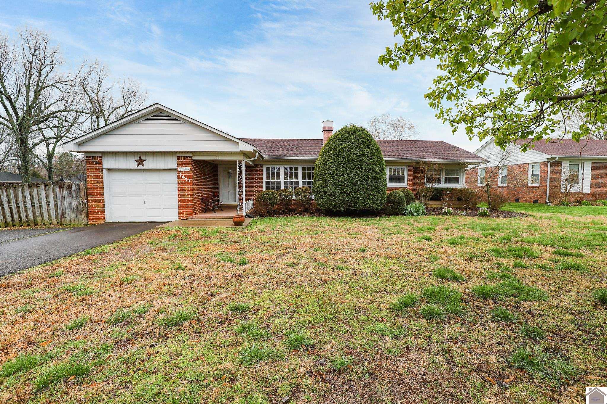 1411 Mockingbird, Mayfield, KY 42066
