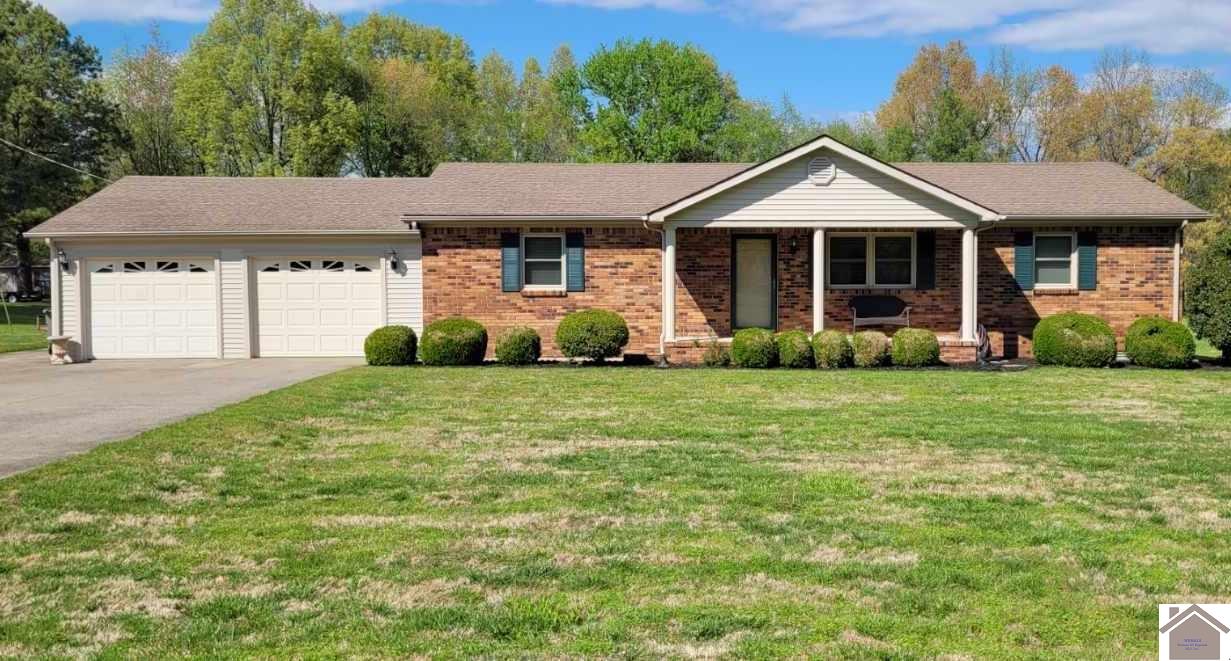 9735 Enlow Dr, Kevil, KY 42053 Listing Photo  1