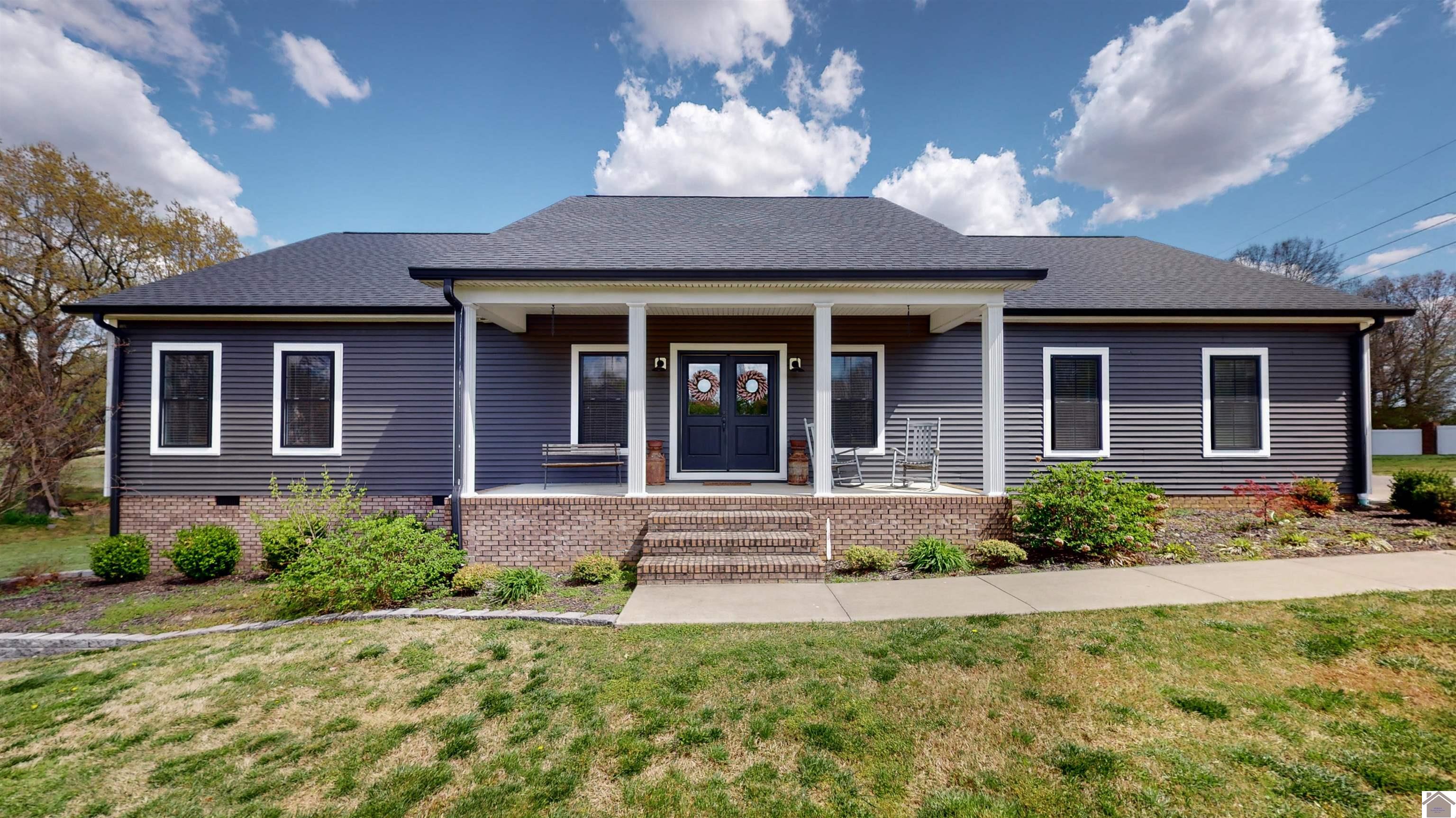 146 St Martins Lane, Mayfield, KY 42066 Listing Photo  1