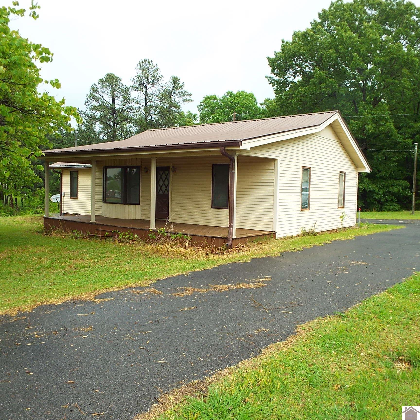 60 Union Ridge Rd, Benton, KY 42025