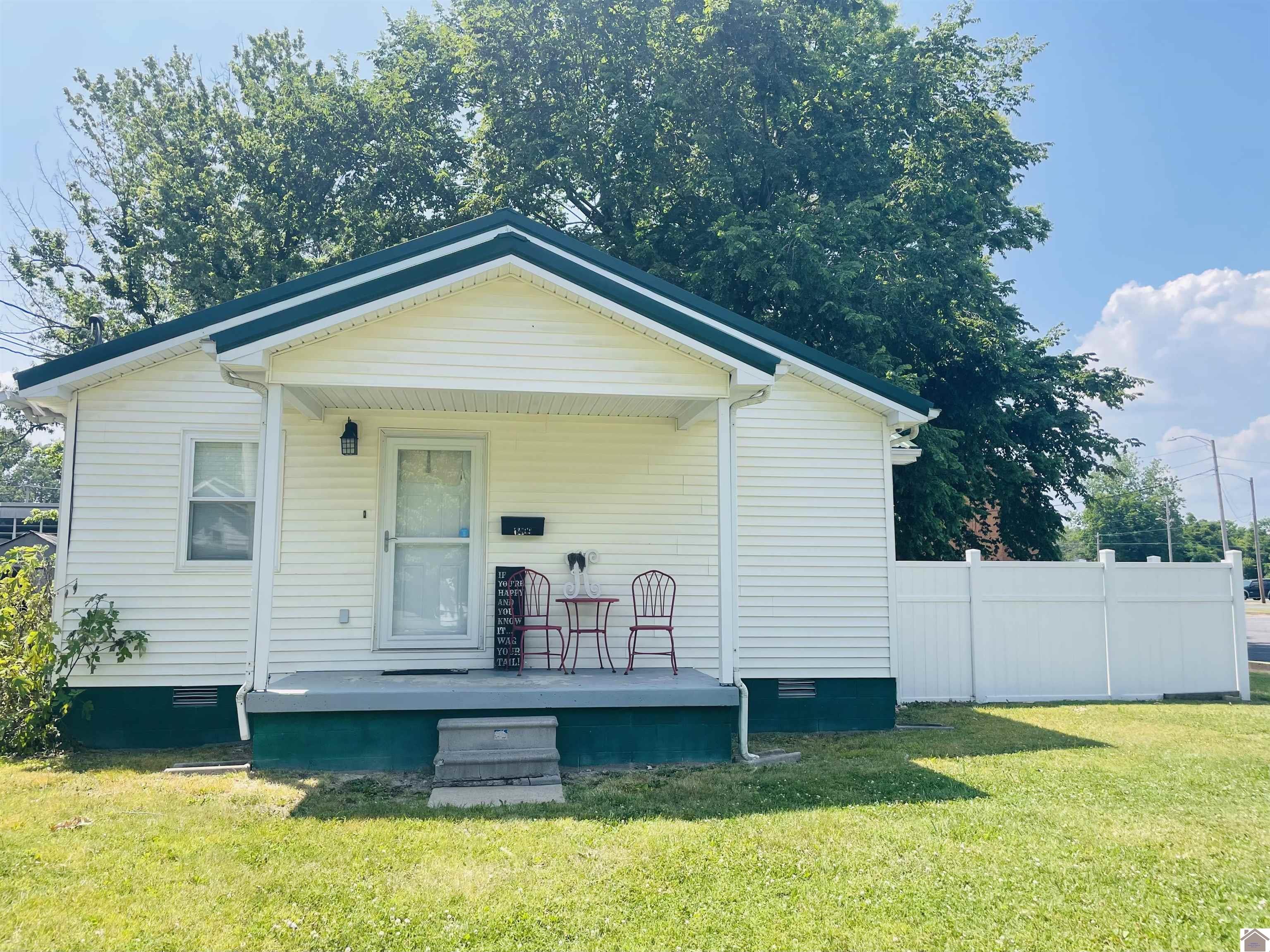 1409 Atkins Street Paducah, Kentucky 42001 122275 Paducah