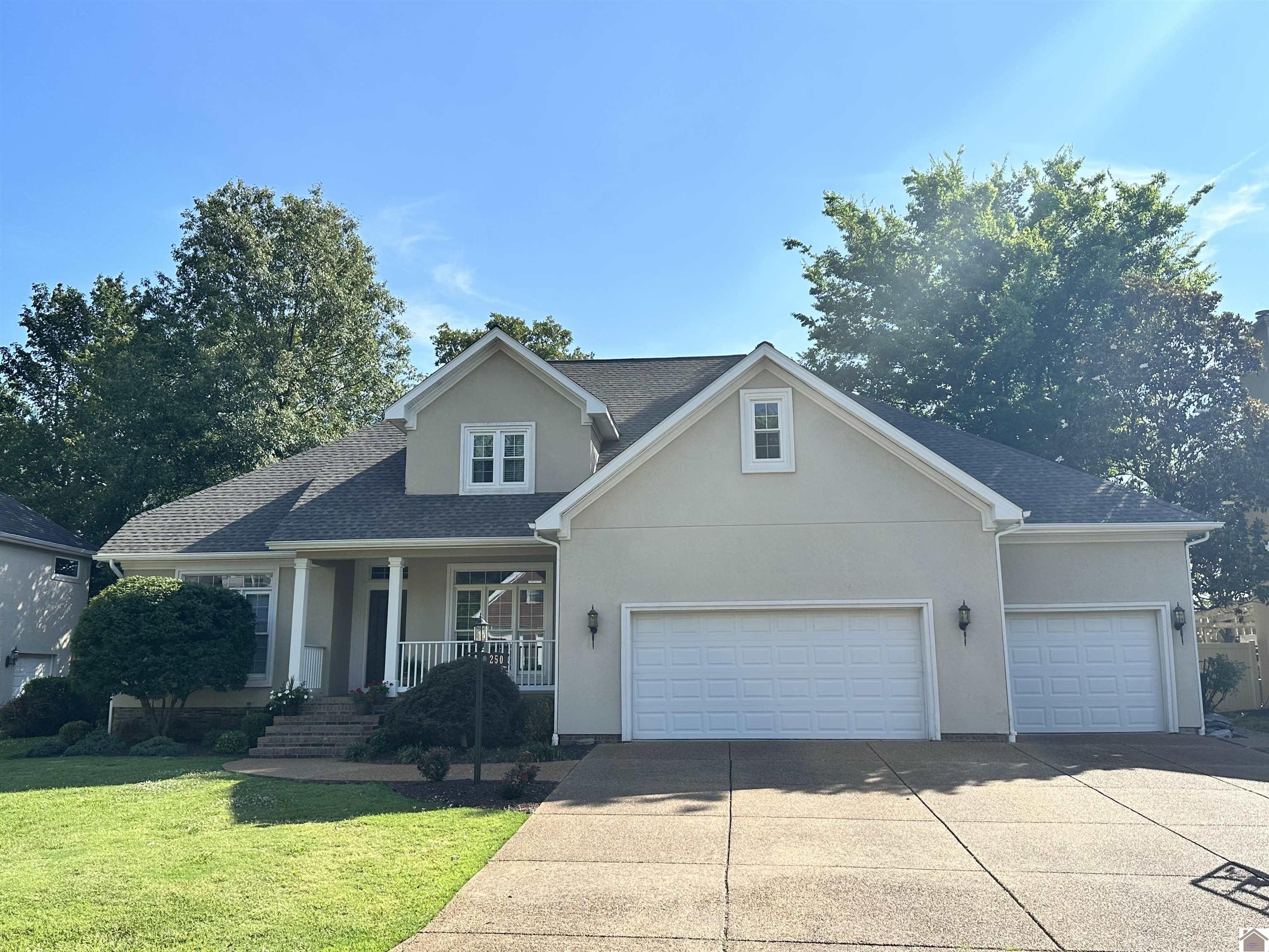 250 Spring Valley Drive, Paducah, KY 42003 Listing Photo  1