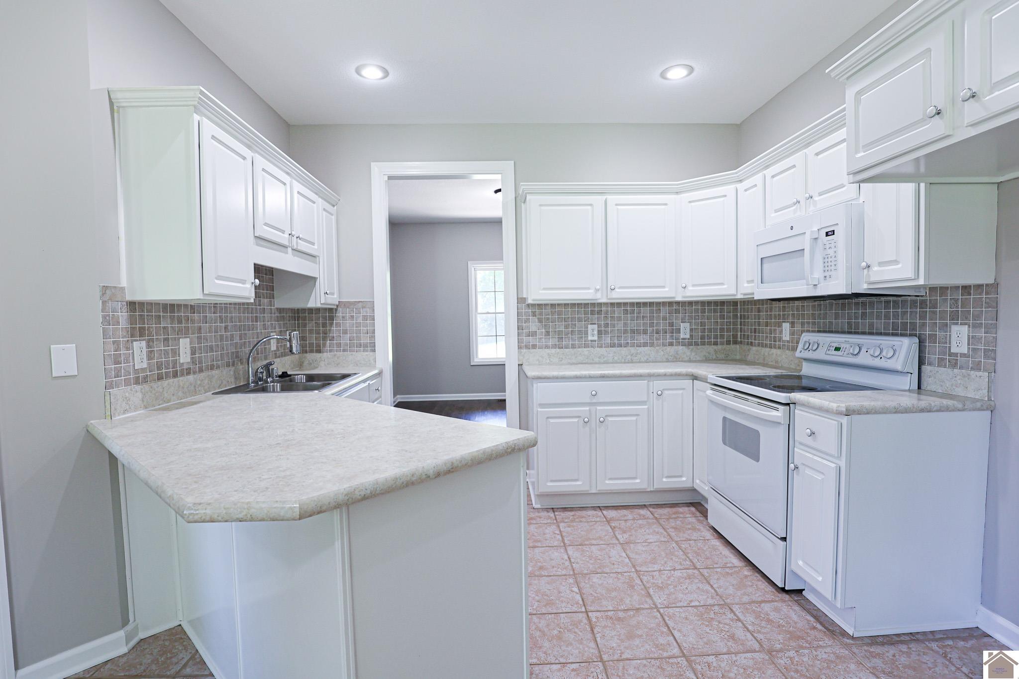 122 Miller Court Paducah KY 42003 Sold