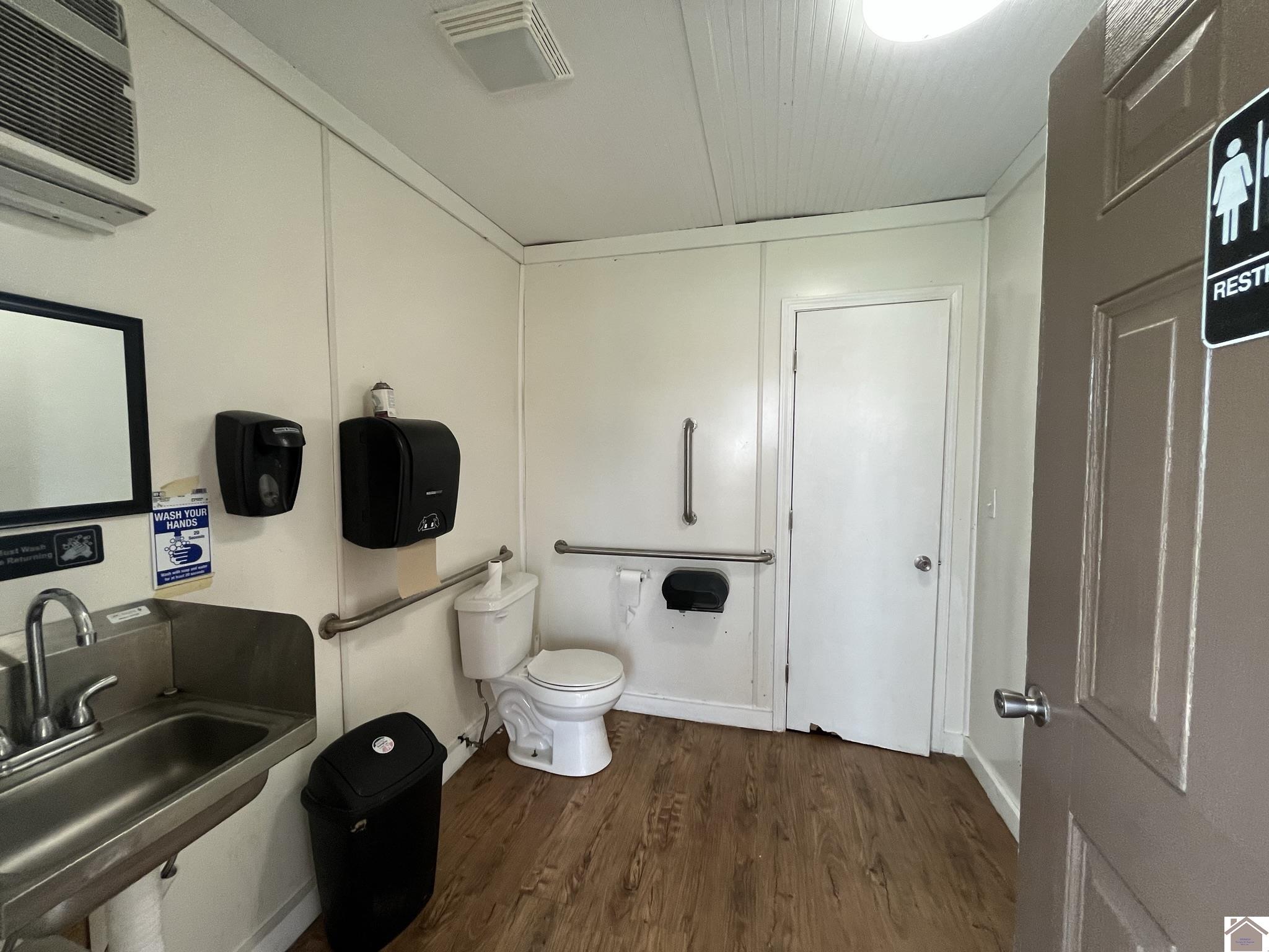 1406 Park Avenue Paducah KY 42001 Active