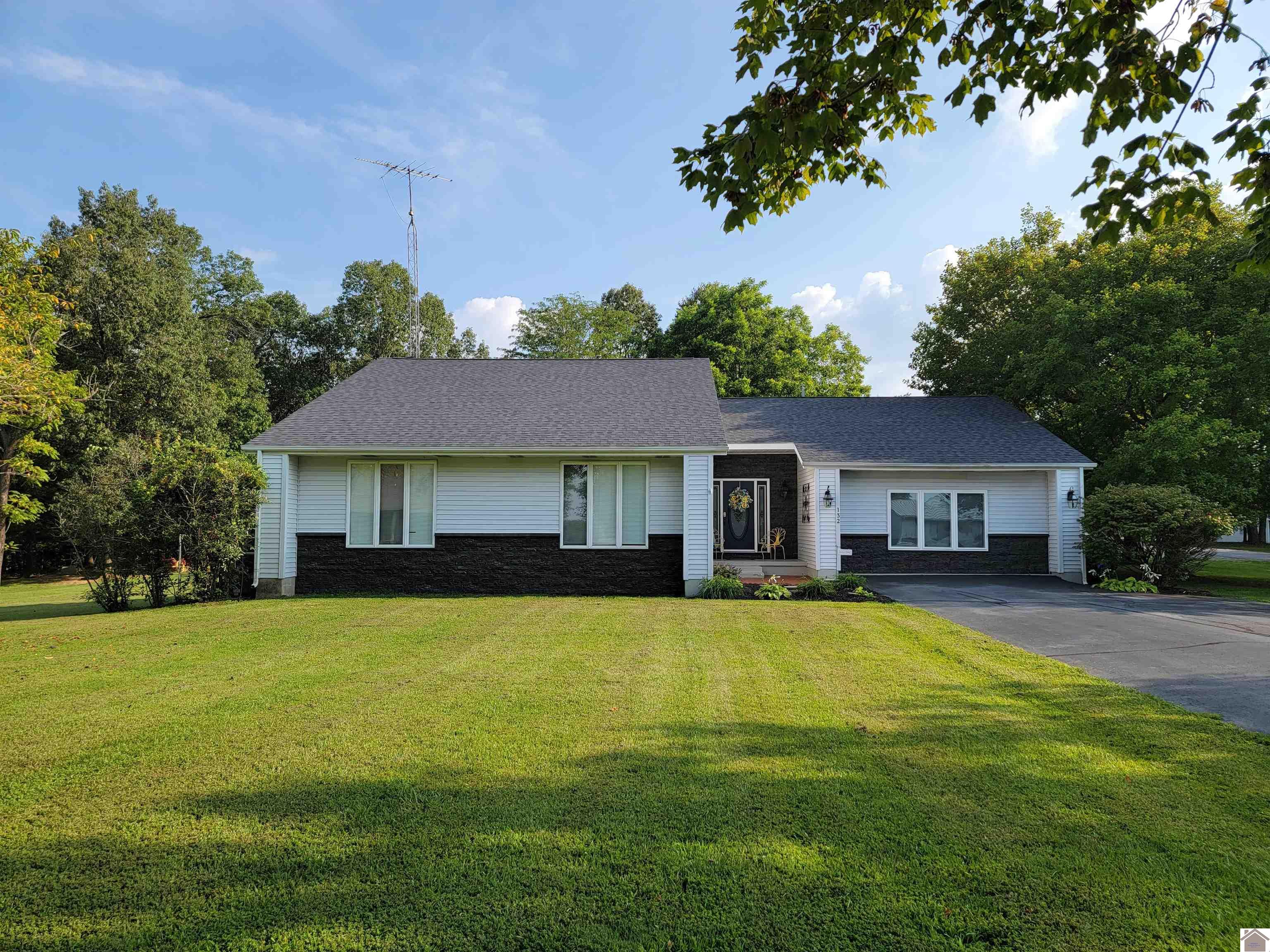 132 MORNING SUN ROAD, BENTON, KY 42025