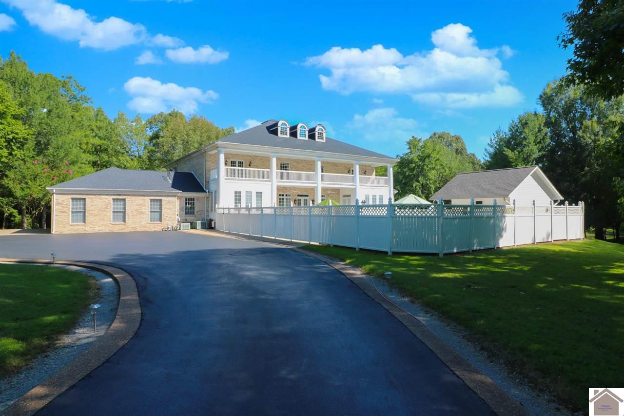 120 Thornberry Drive, Paducah, KY 42003 Listing Photo  3