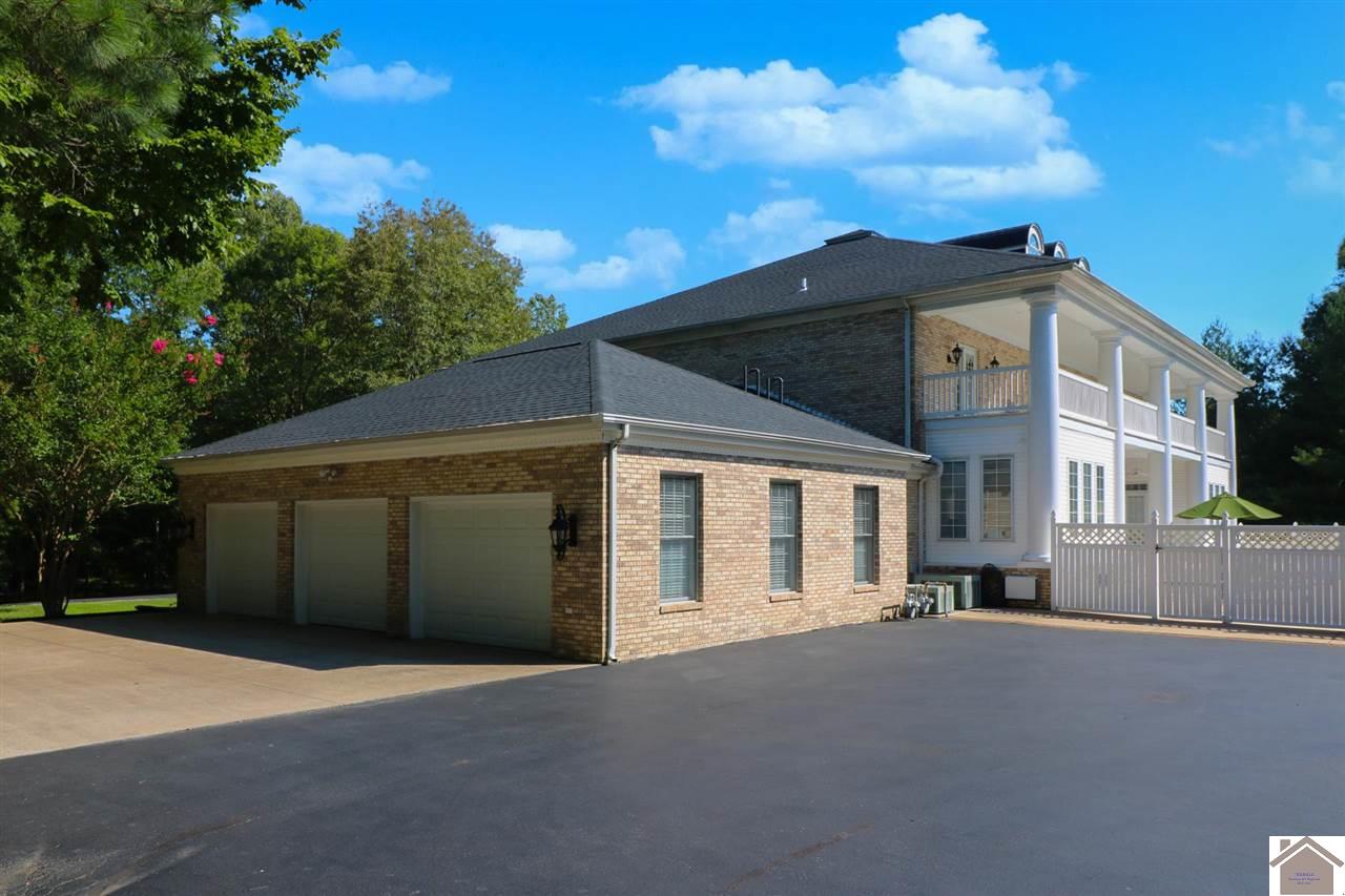 120 Thornberry Drive, Paducah, KY 42003 Listing Photo  6