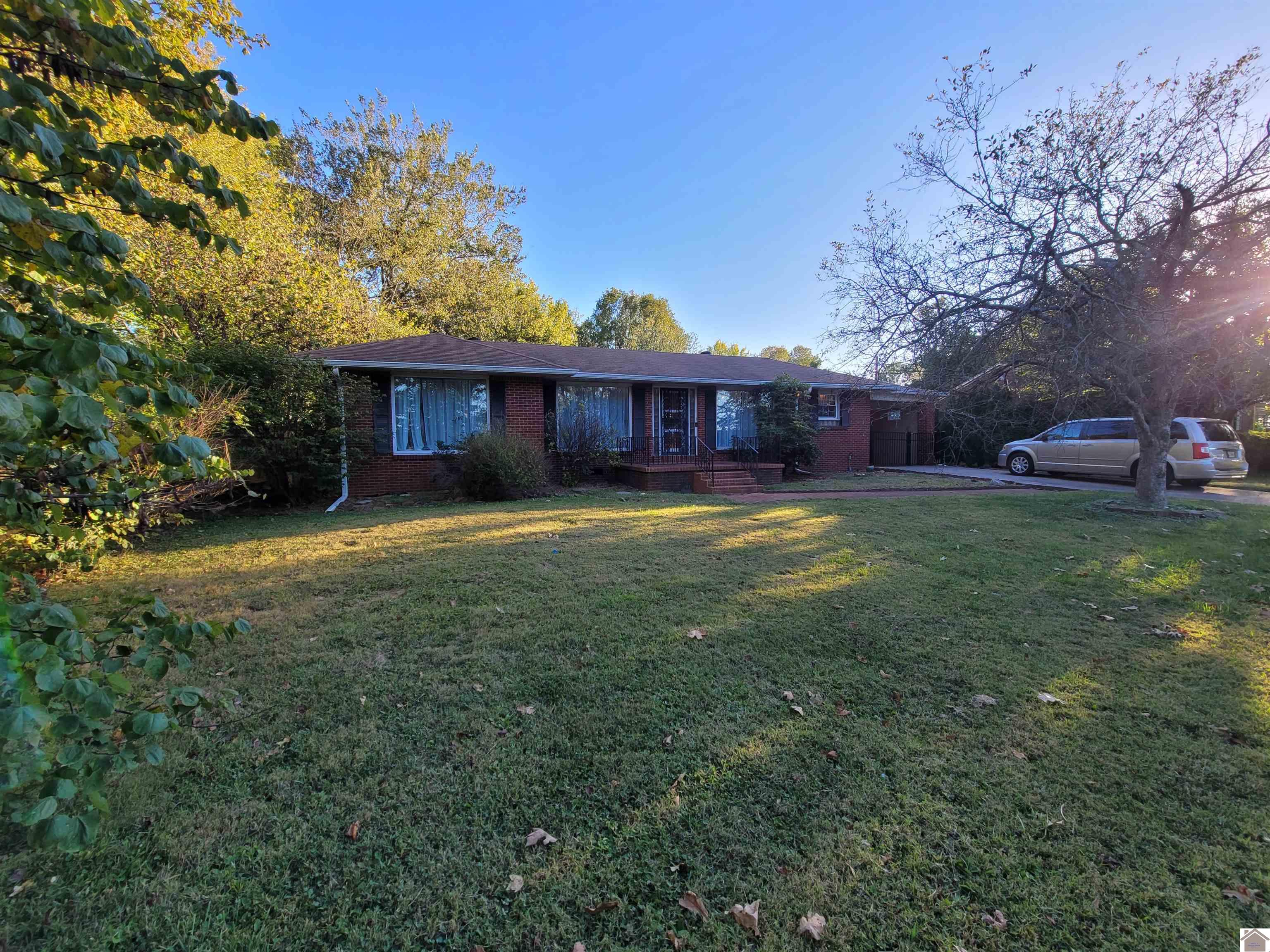 Residential for sale in Murray, Kentucky, 124110