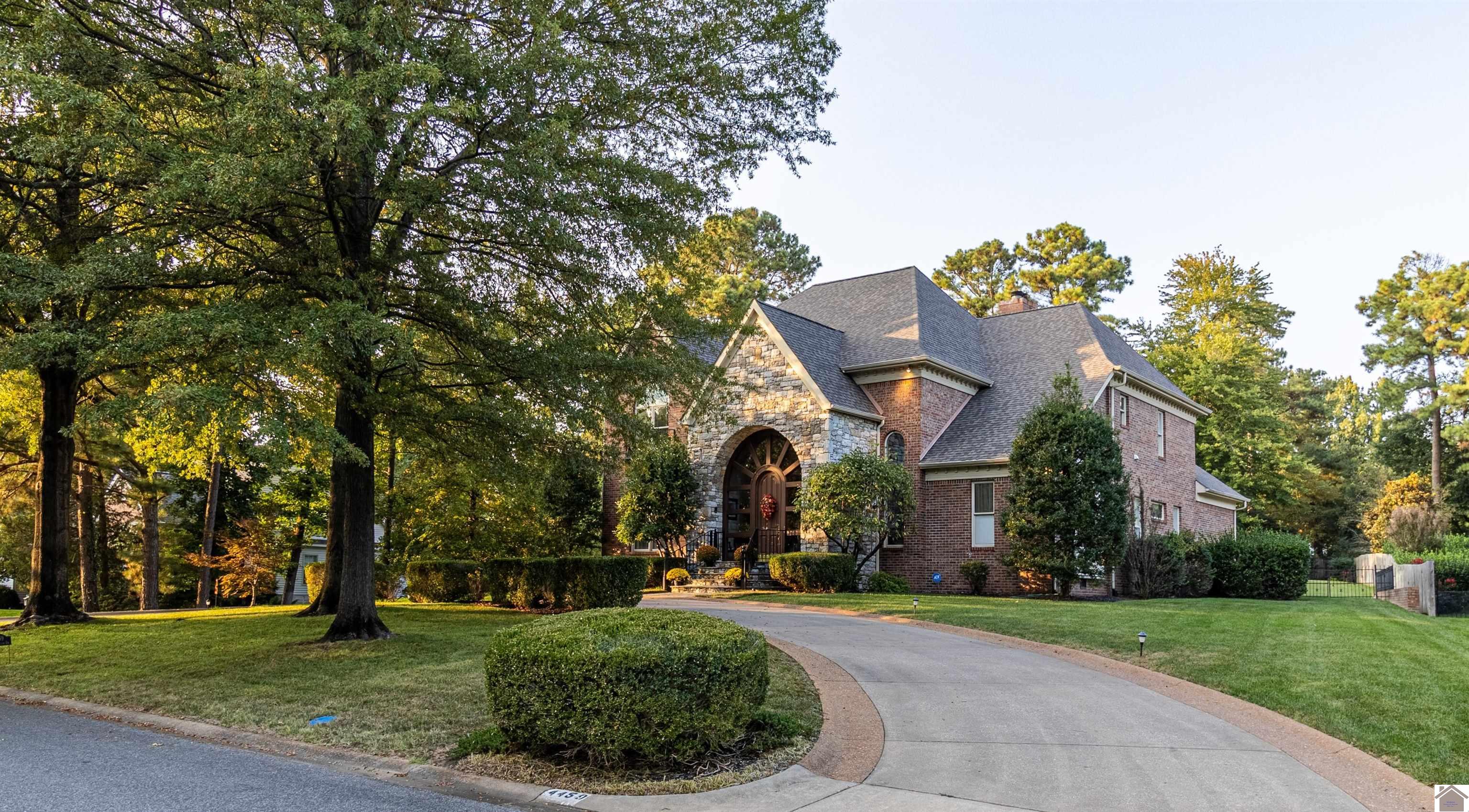 4459 Quail Hollow Drive, Paducah, KY 42001 Listing Photo  1