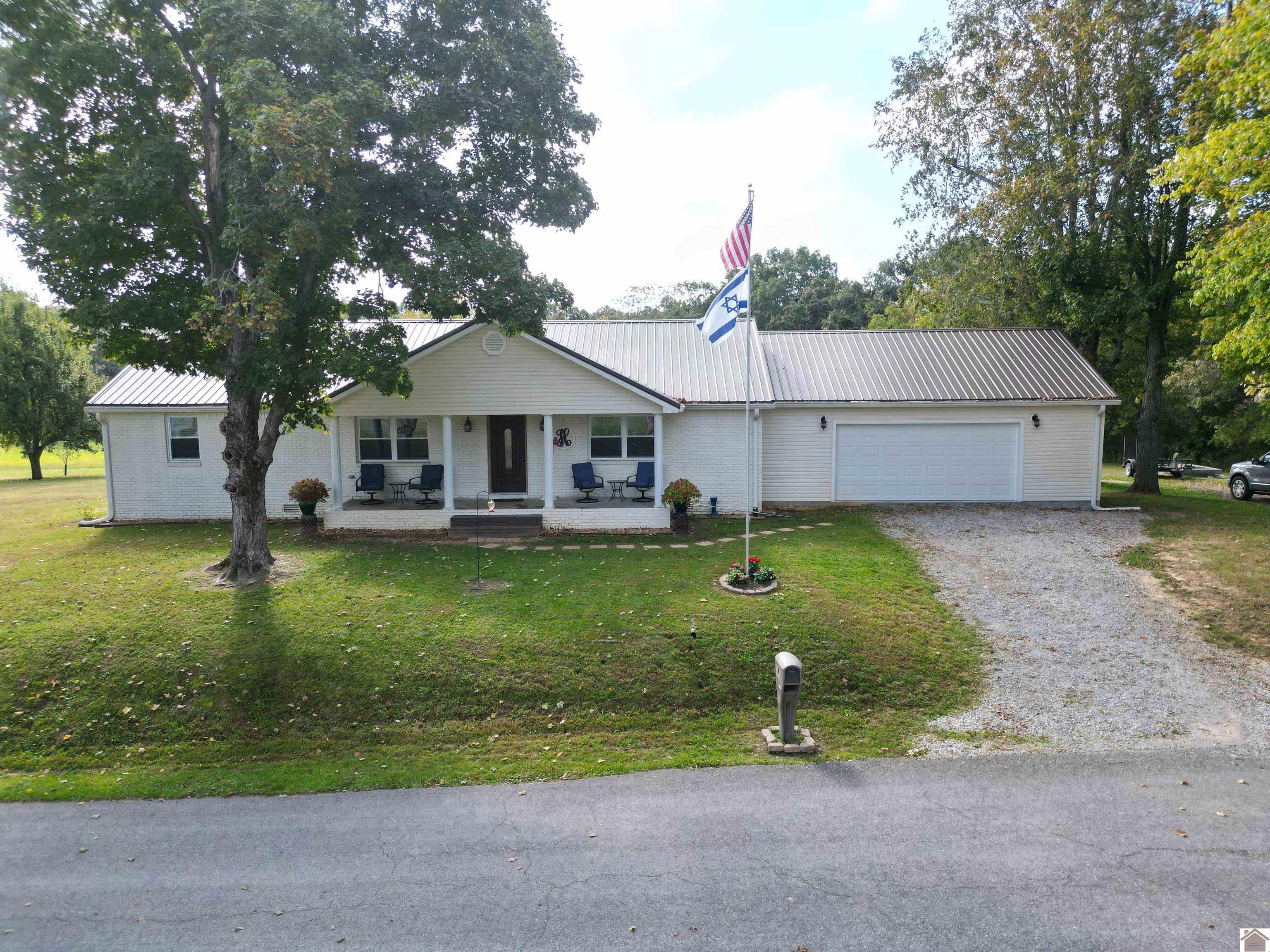 51 W Bald Knob Road Princeton KY 42211 Active