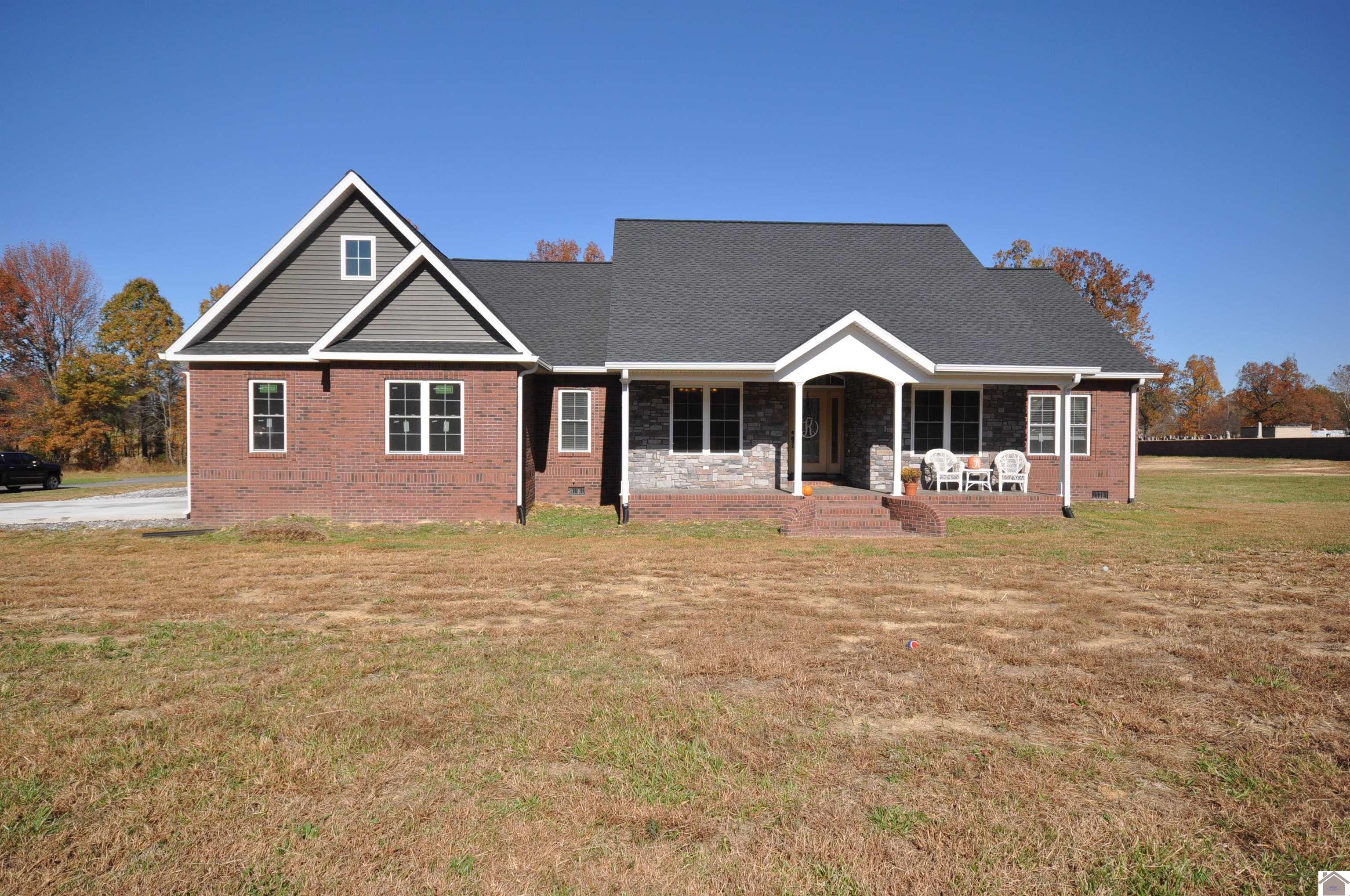 Residential for sale in Calvert City, Kentucky, 124574