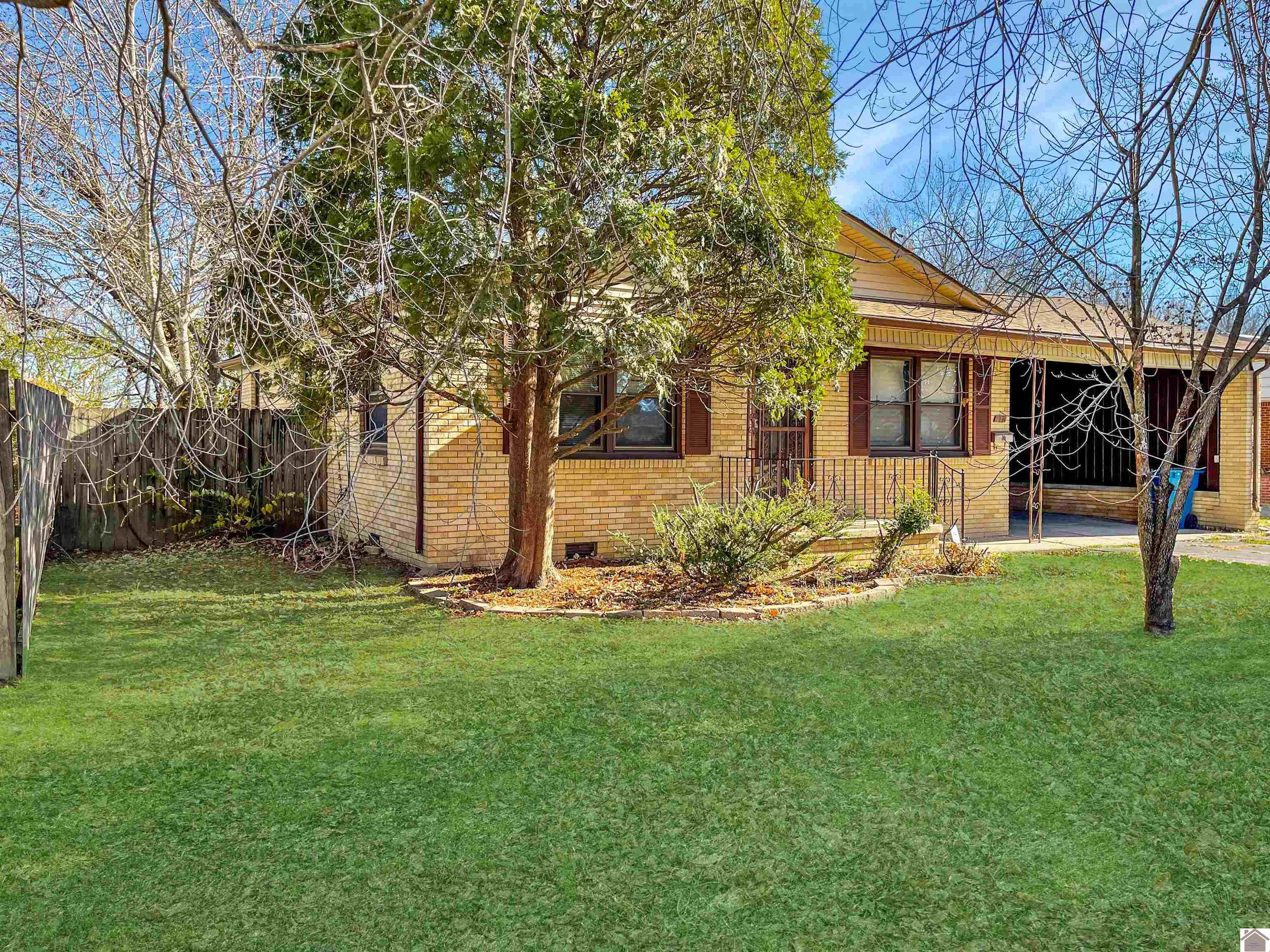 802 Mason Street Mayfield KY 42066 Active