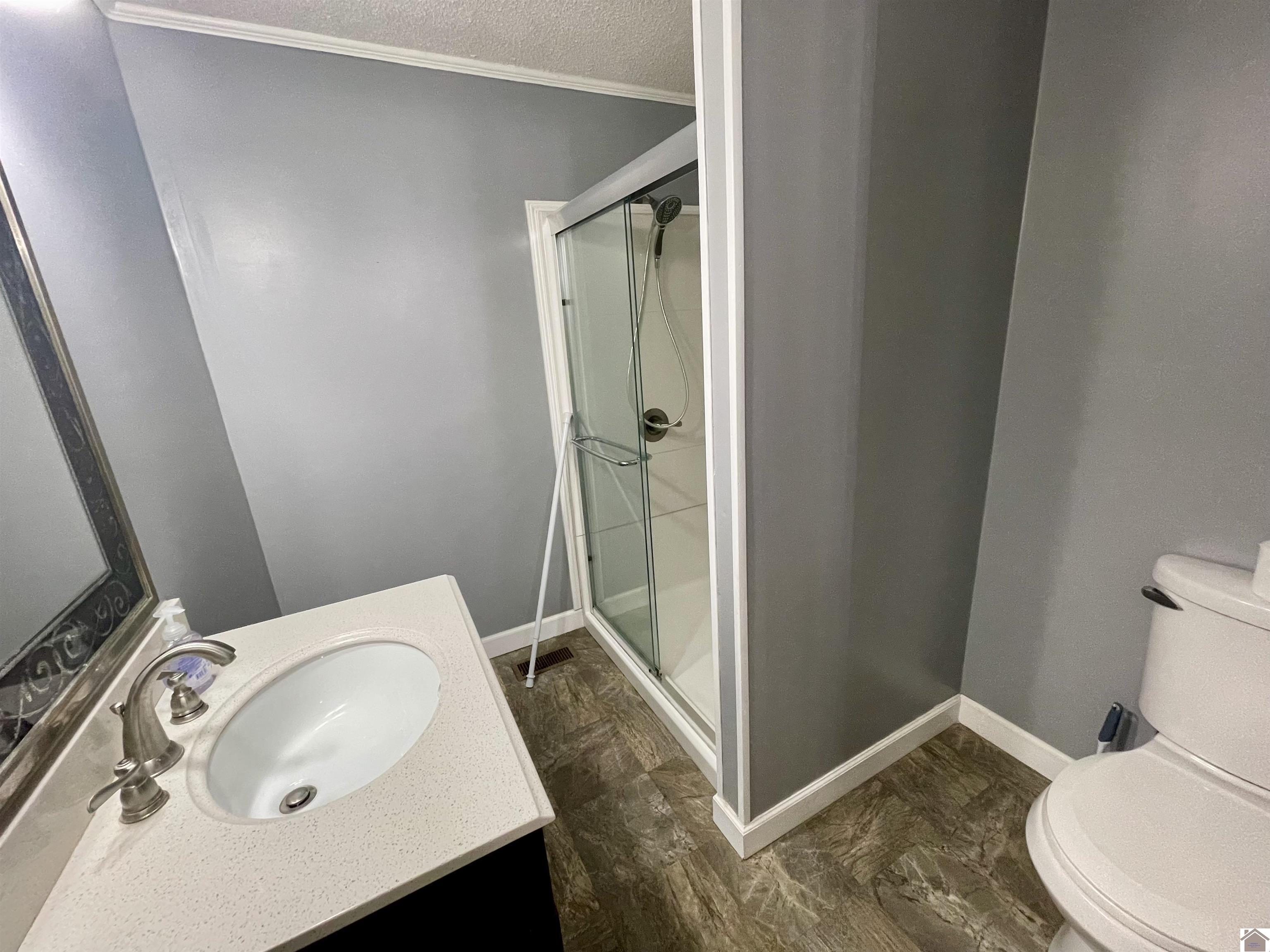 407 W Fuller Street Mayfield KY 42066 Active