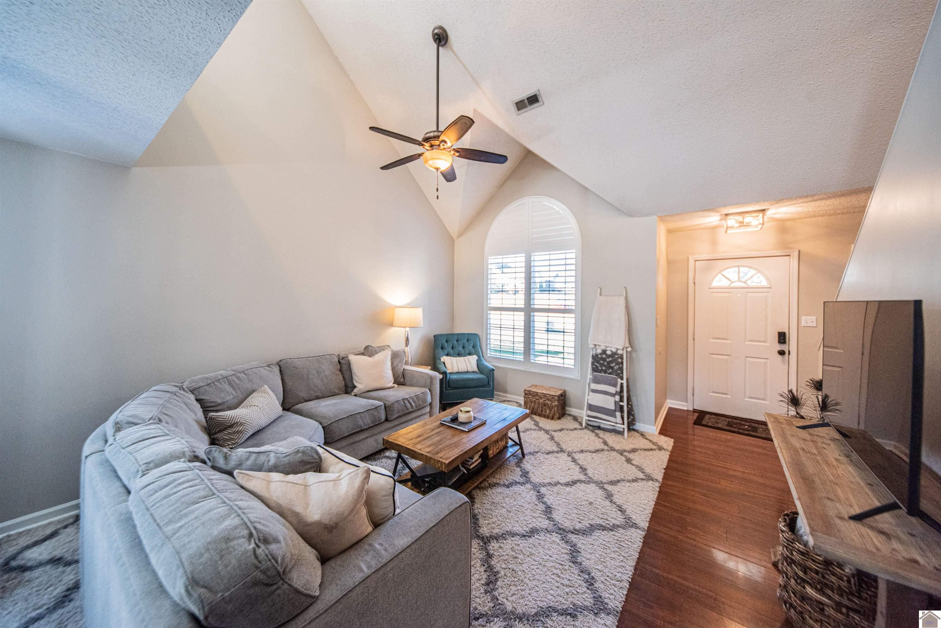 919 Stonebrook Court Paducah KY 42003 Sold