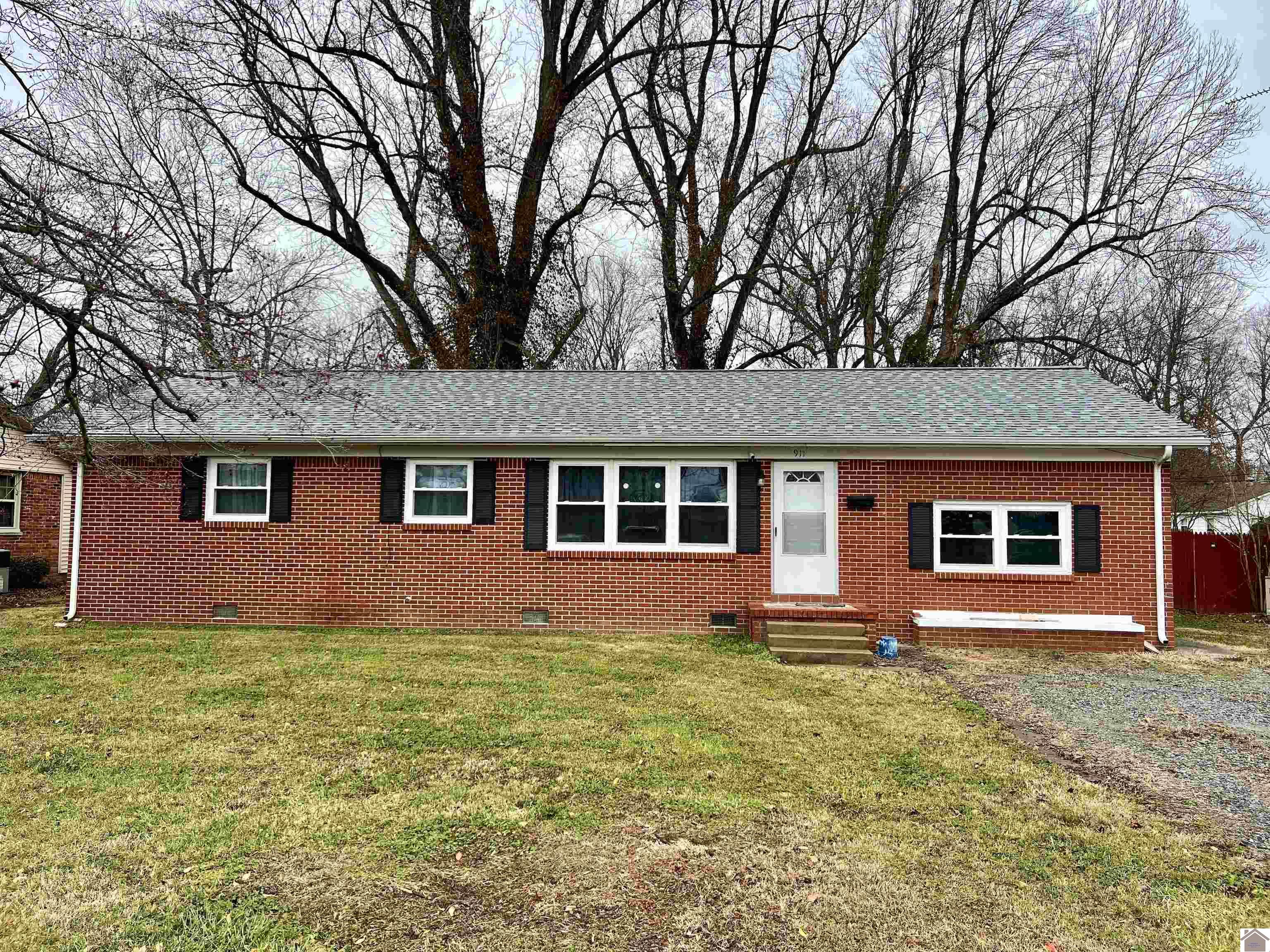 911 E Walnut St,, Mayfield, KY 42066 Listing Photo  1