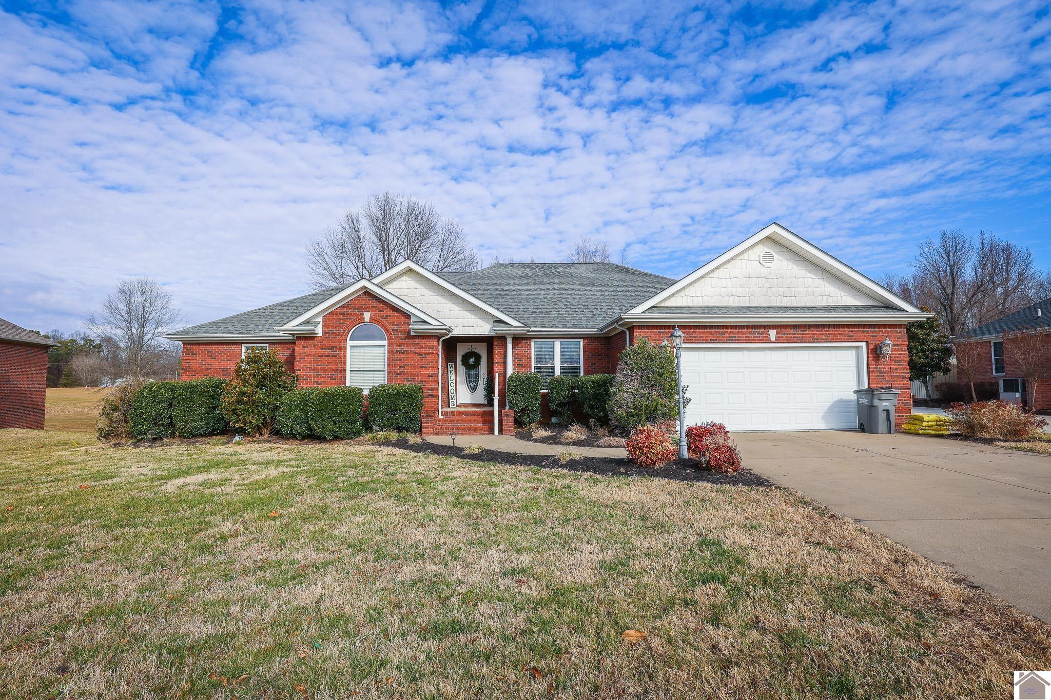 260 Meadow Ridge Court Paducah KY 42003 Sold