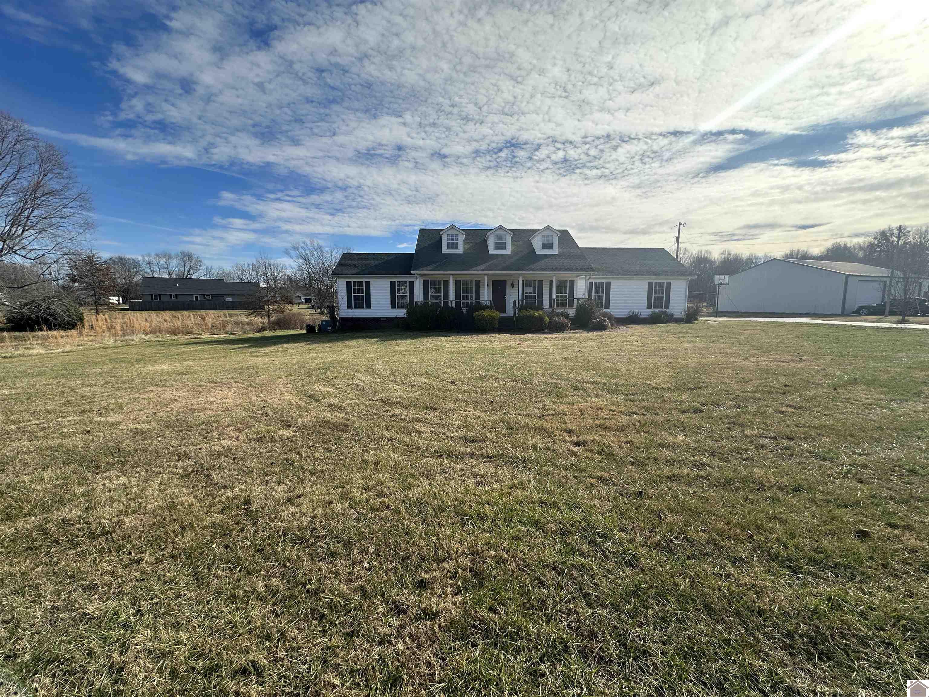 74 Woodgrove Lane Benton KY 42025 Active