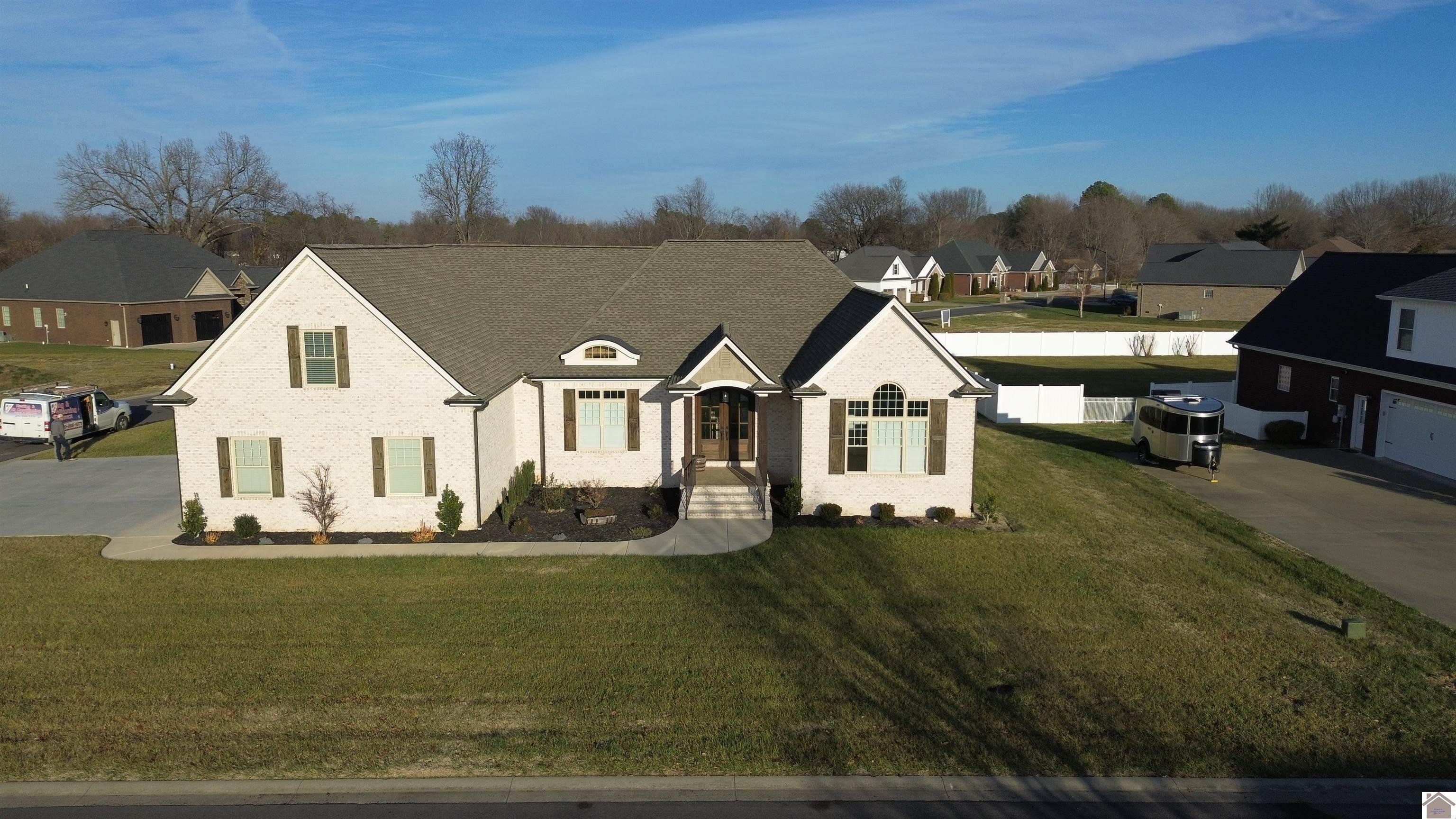 320 Cimarron, Paducah, KY 42001 Listing Photo  1