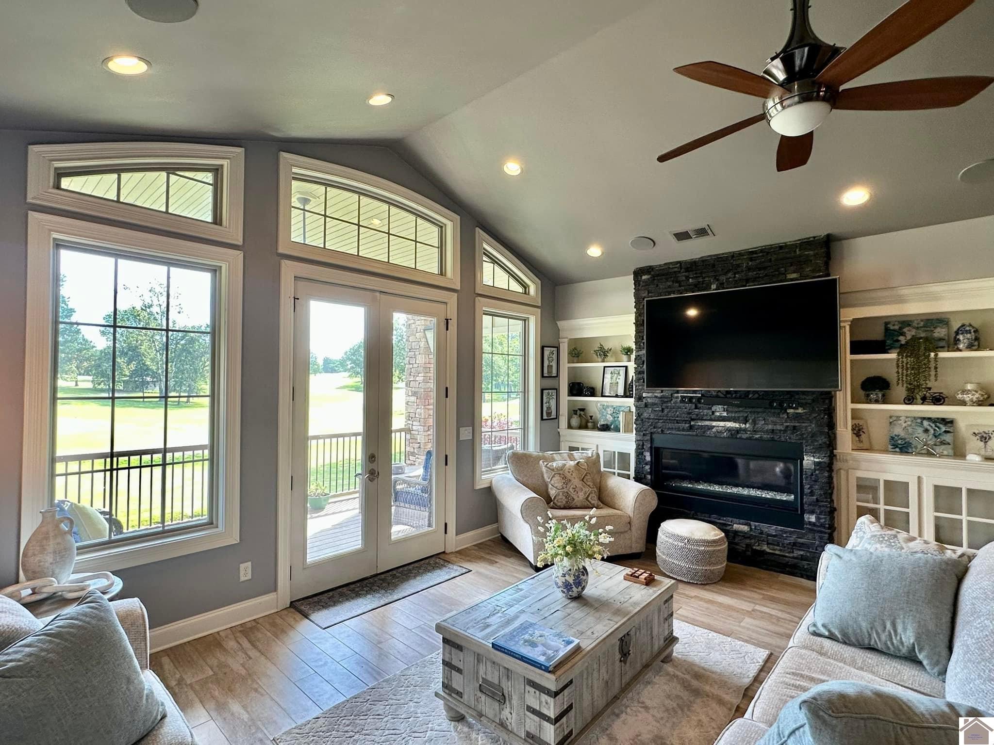 195 Aberdeen Drive, Paducah, KY 42001 Listing Photo  8