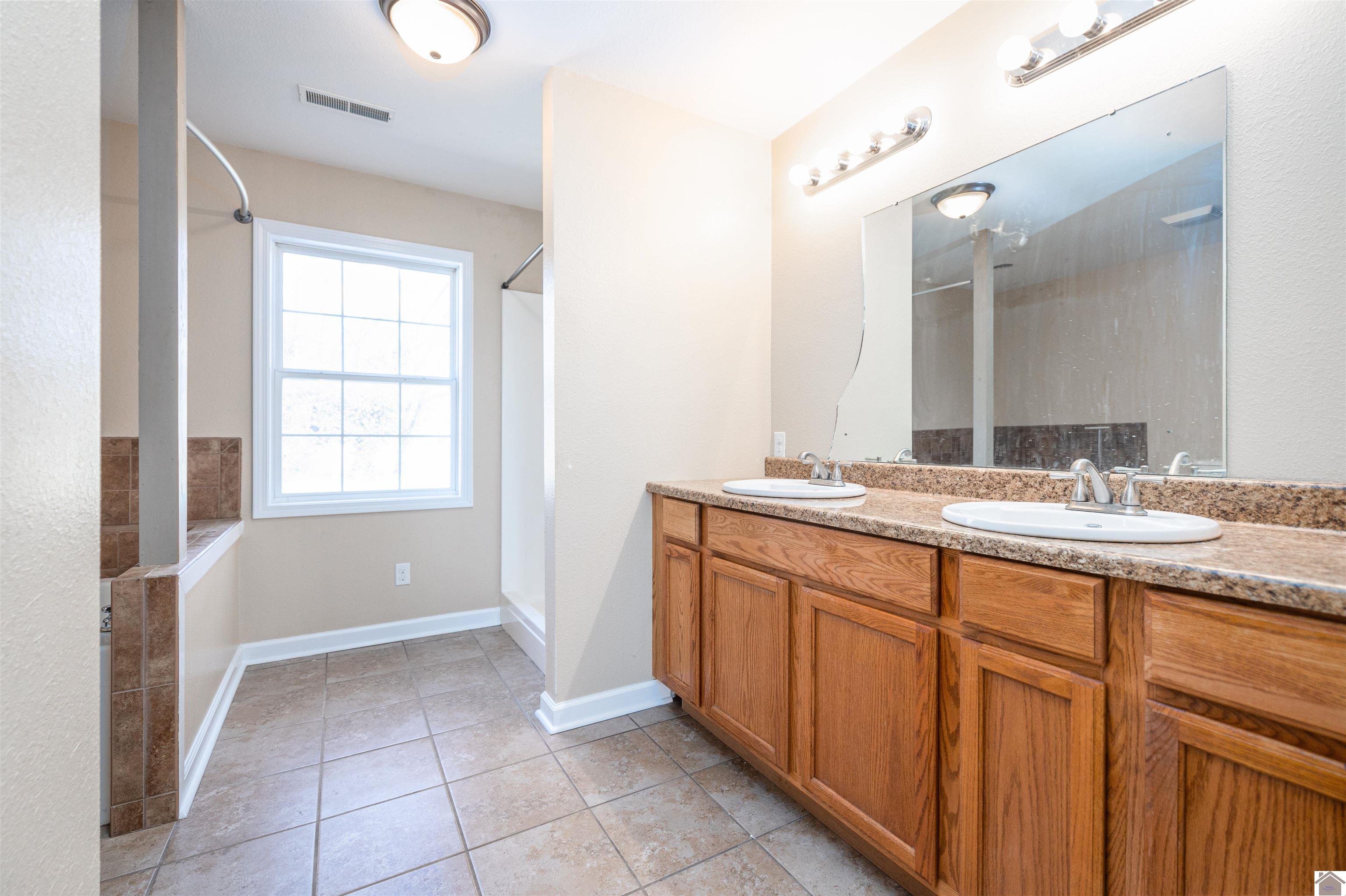 11845 Wallace Road Kevil, Kentucky 42053 125630 Paducah Kentucky